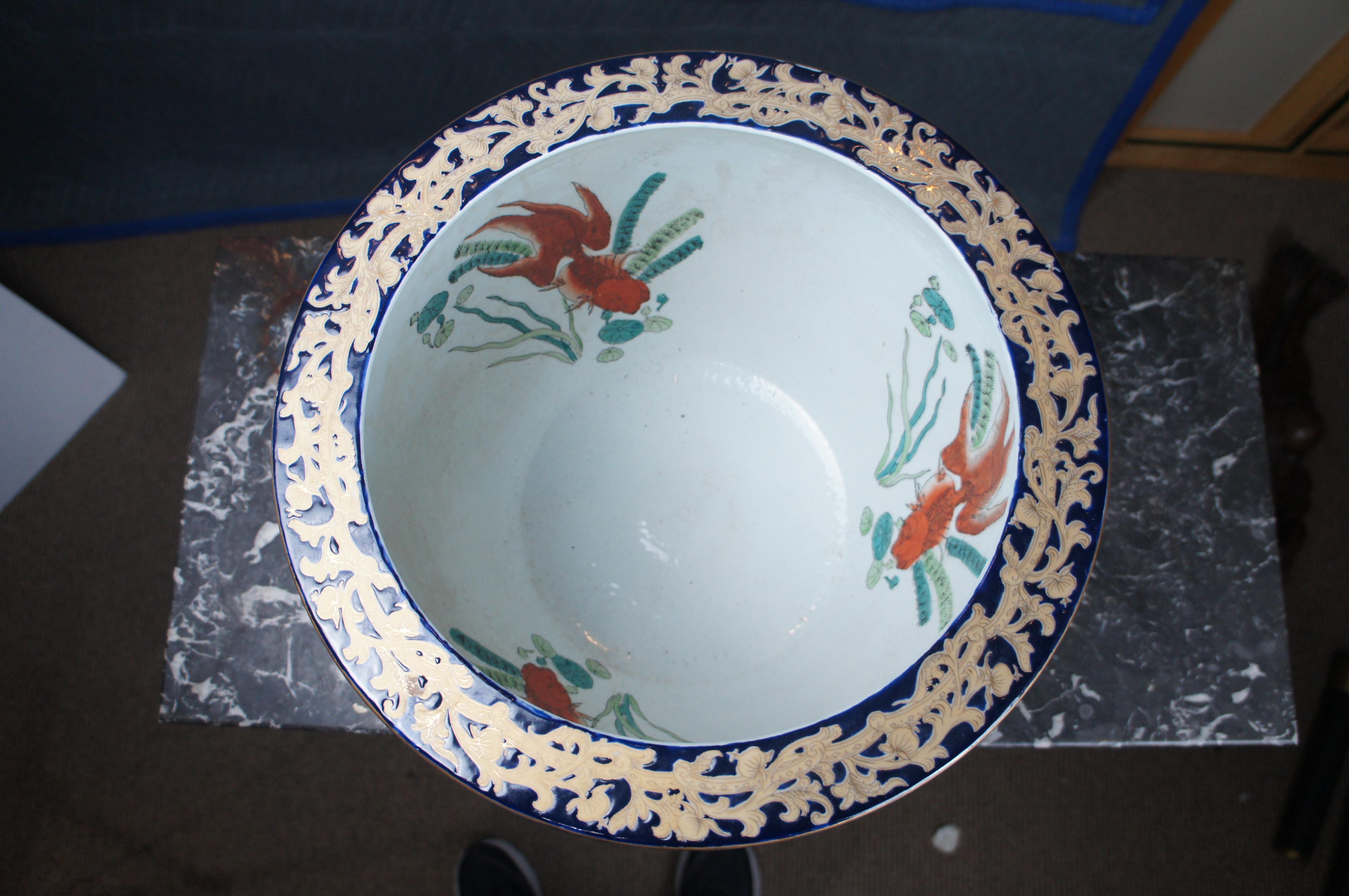 Chinese Porcelain Blue & 24 Karet Gold Enameled Koi Fish Bowl Planter Jardiniere 5