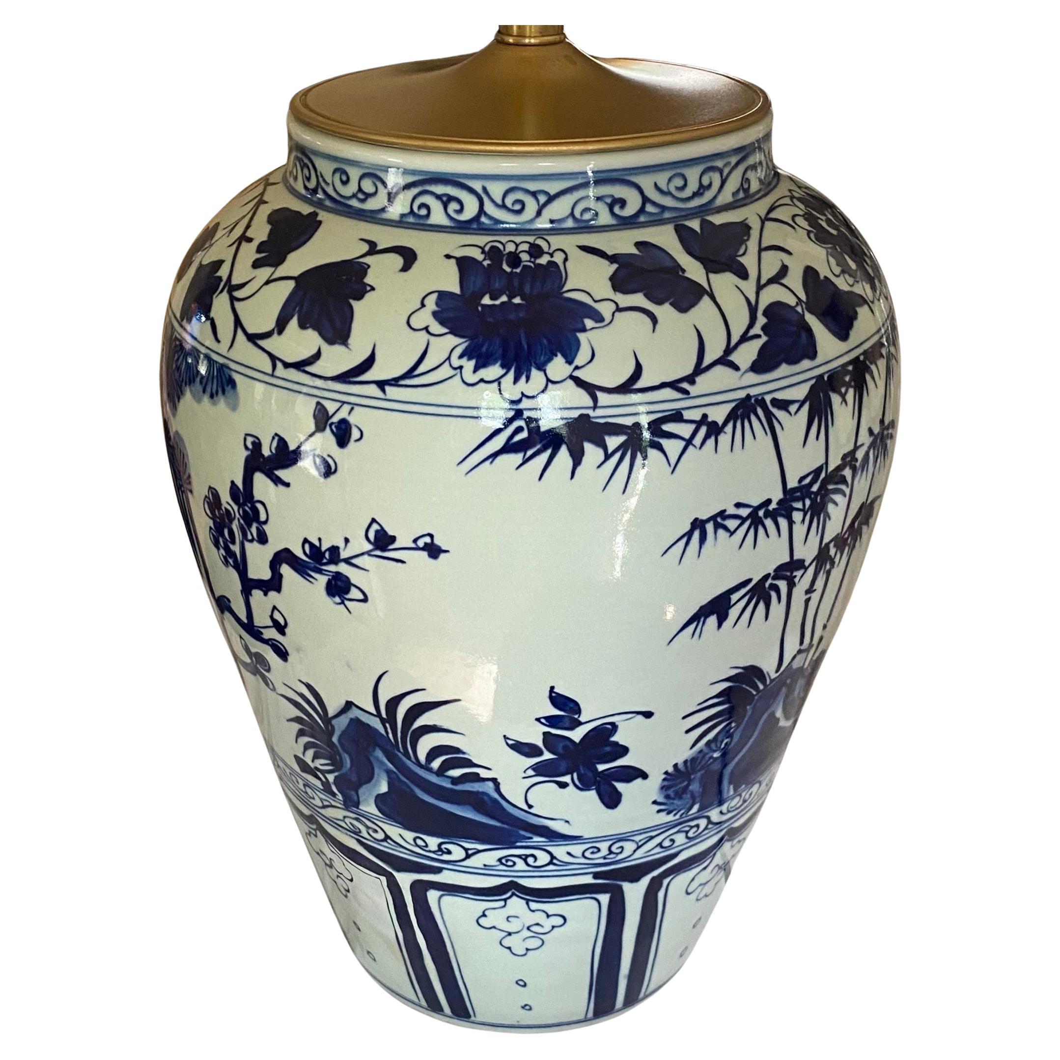 Chinesisches Porzellan Blau und Weiß Ingwer Glas Tischlampe (20. Jahrhundert) im Angebot