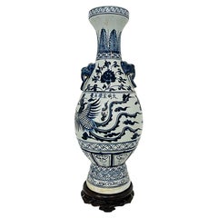 Chinese Porcelain Blue and White Phoenix Bird Vase on Carved Stand