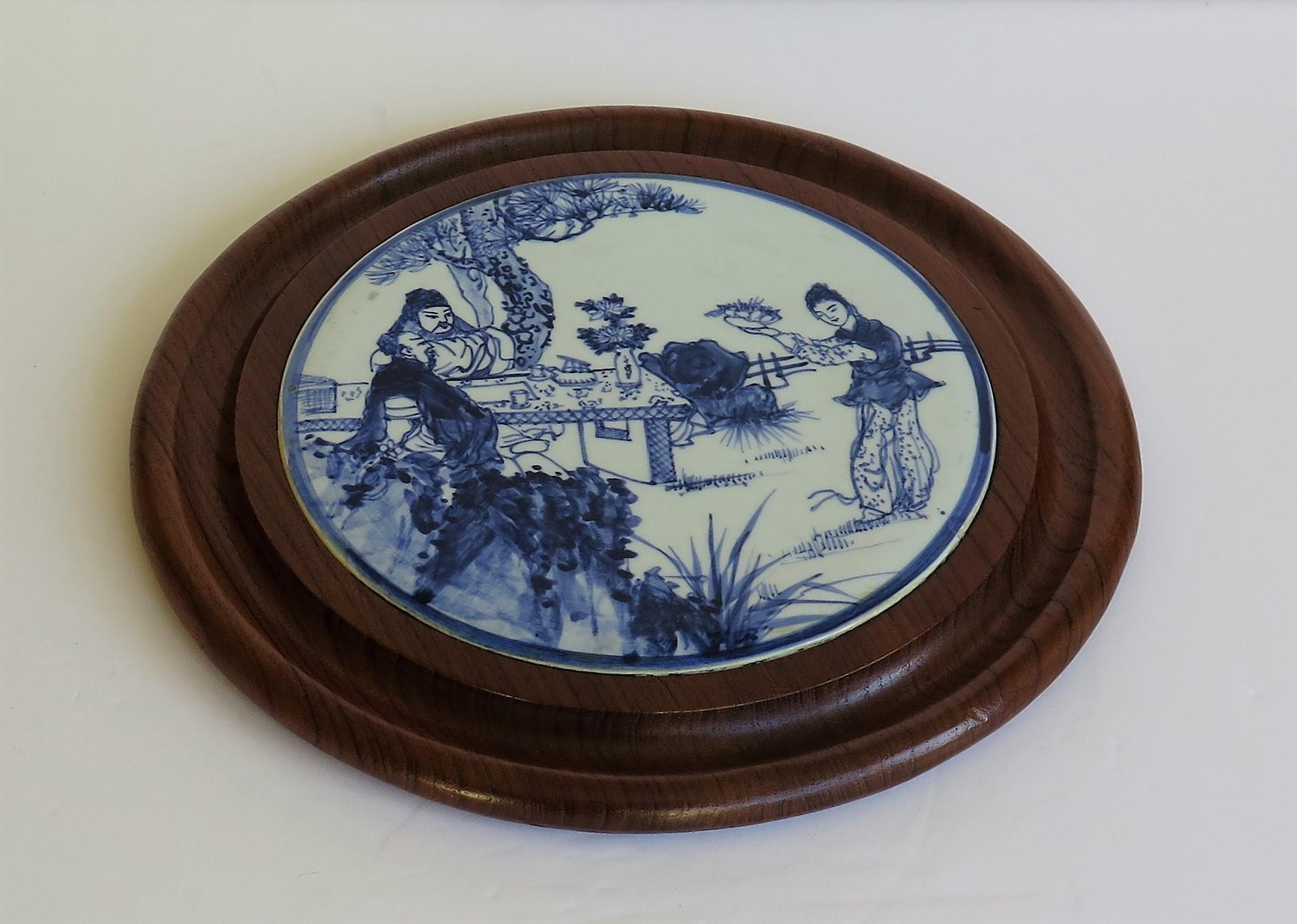 Chinese Export Porcelain Blue and White hand painted Stand or Picture, Ca 1930  2