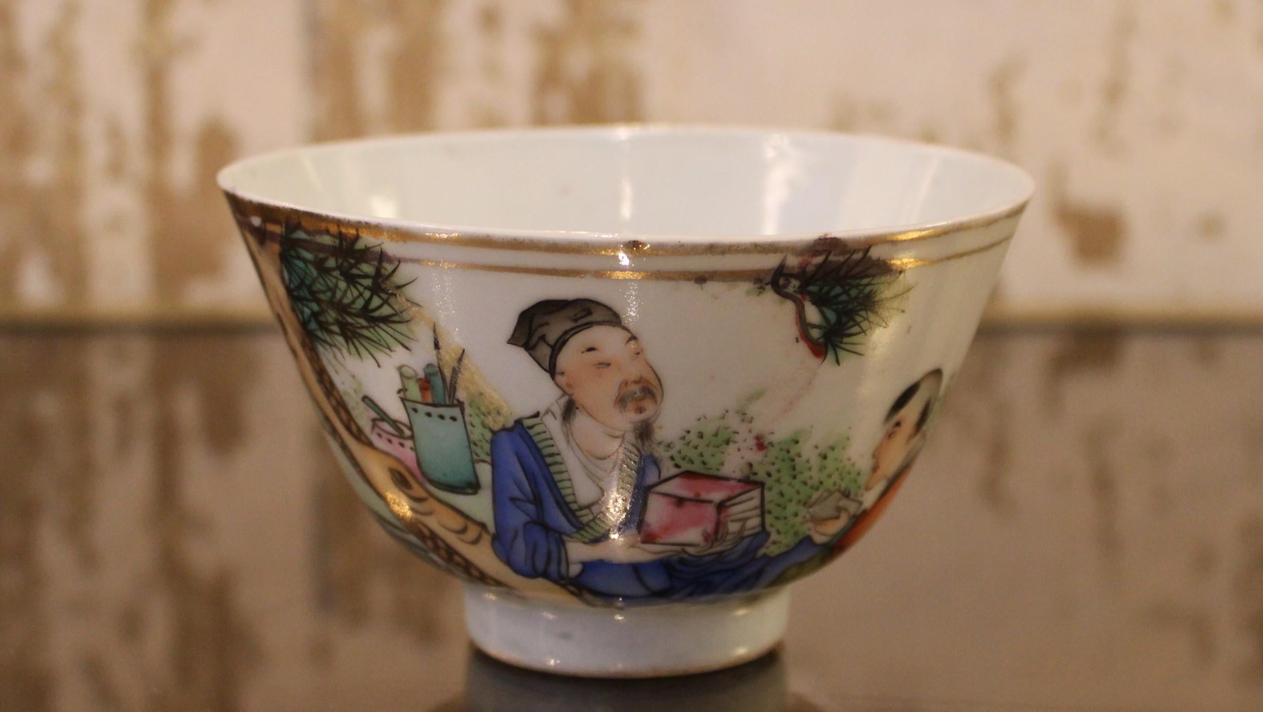 Chinese porcelain bowl from the late 19th century 