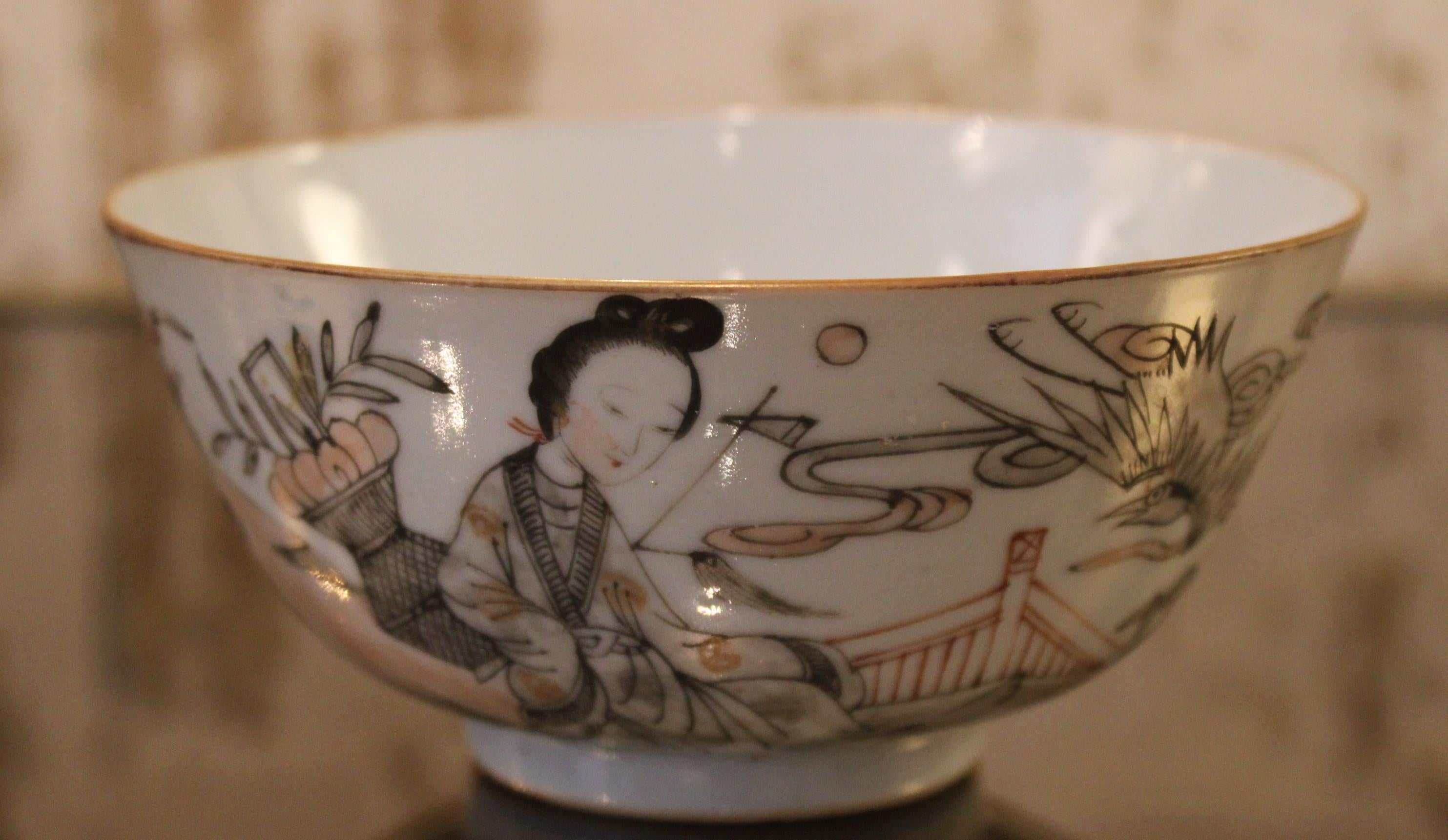 Chinese porcelain bowl In Good Condition For Sale In Paris, FR