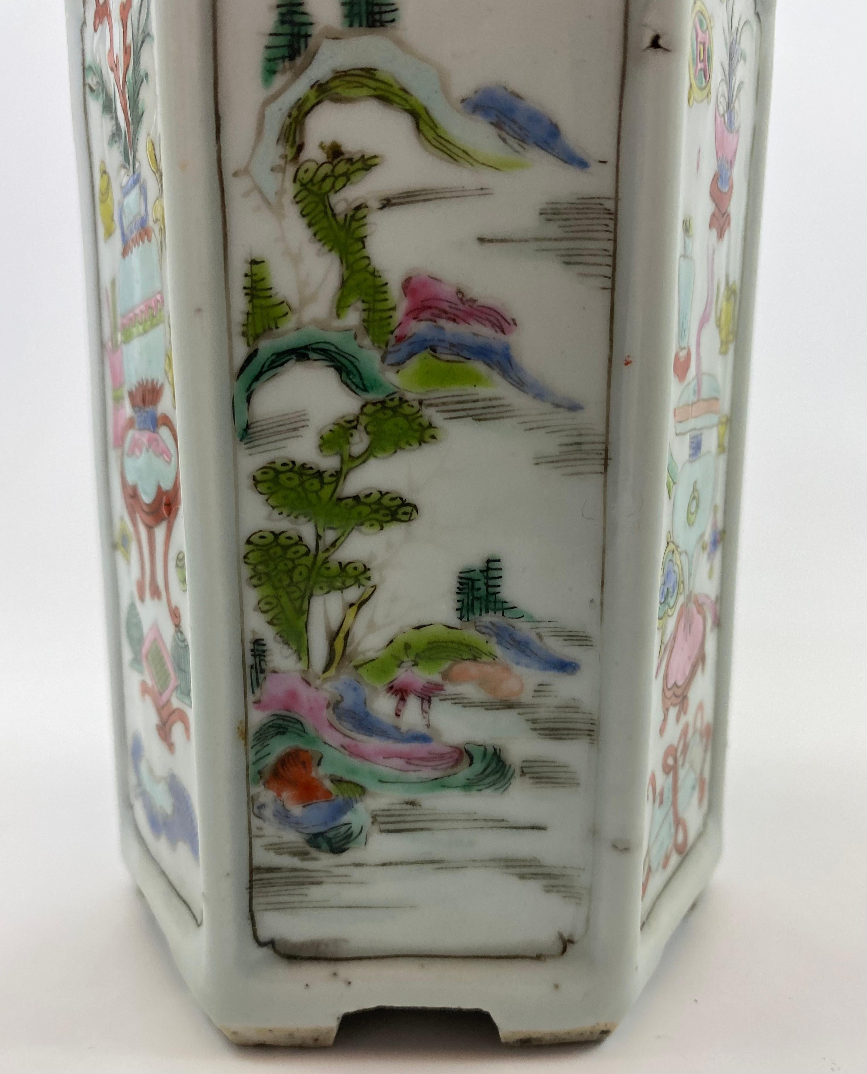 Chinese Porcelain Brush Pot, c. 1730. Yongzheng Period 4