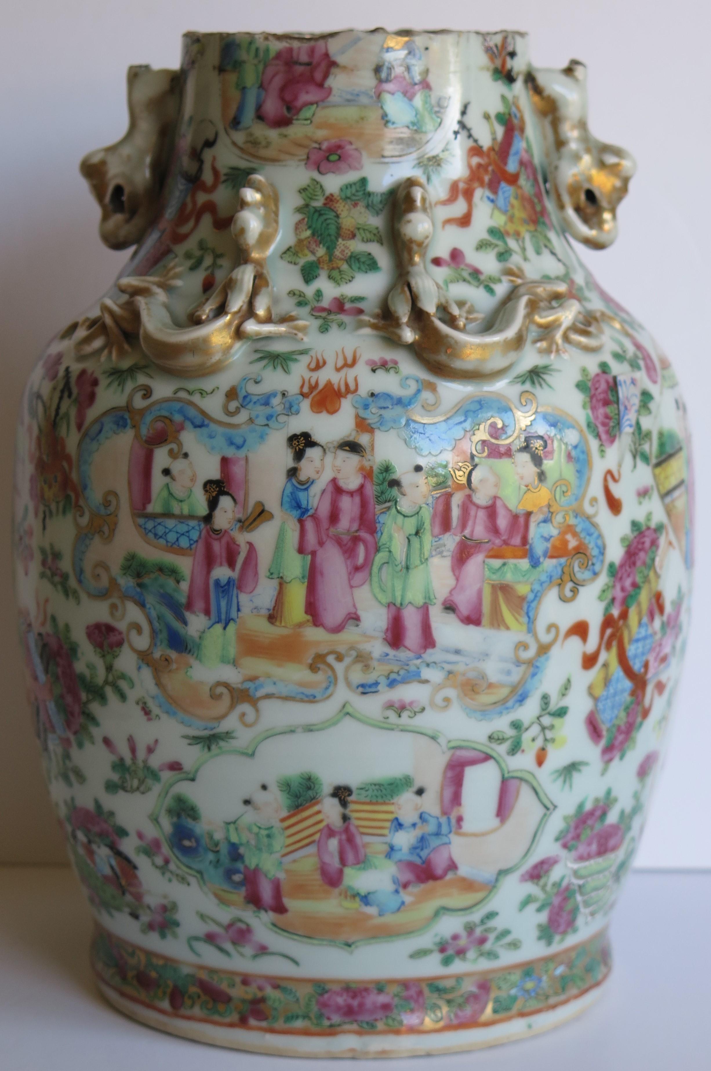 Chinese Porcelain Canton Vase Reduced to Make Potpourri Urn with Bird Top, Qing 1