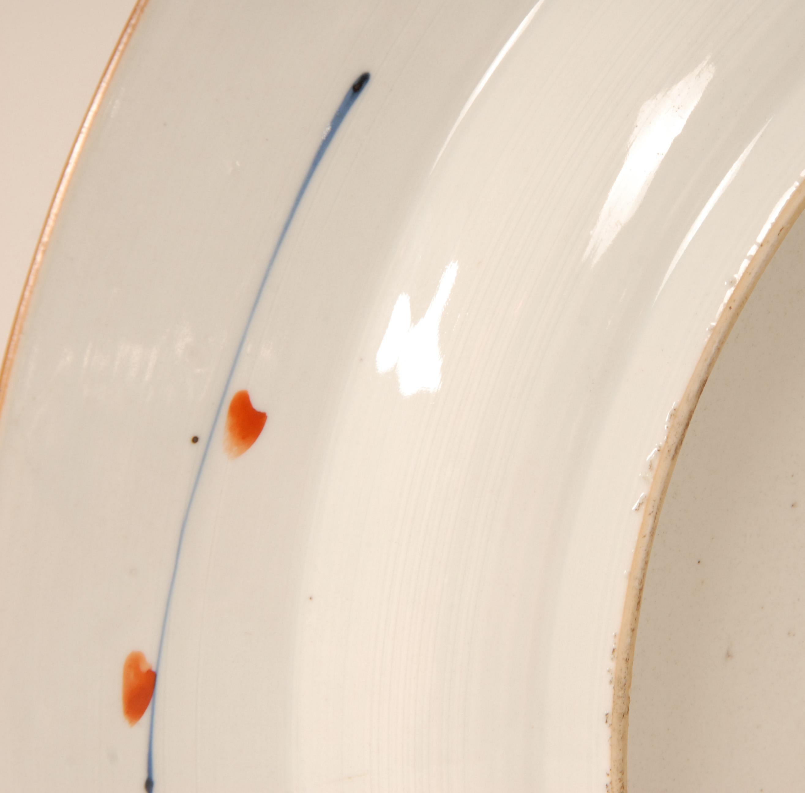 Chinesisches Porzellan Ladegerät 17. Jahrhundert Kangxi Periode Qing Imari Palette im Angebot 10