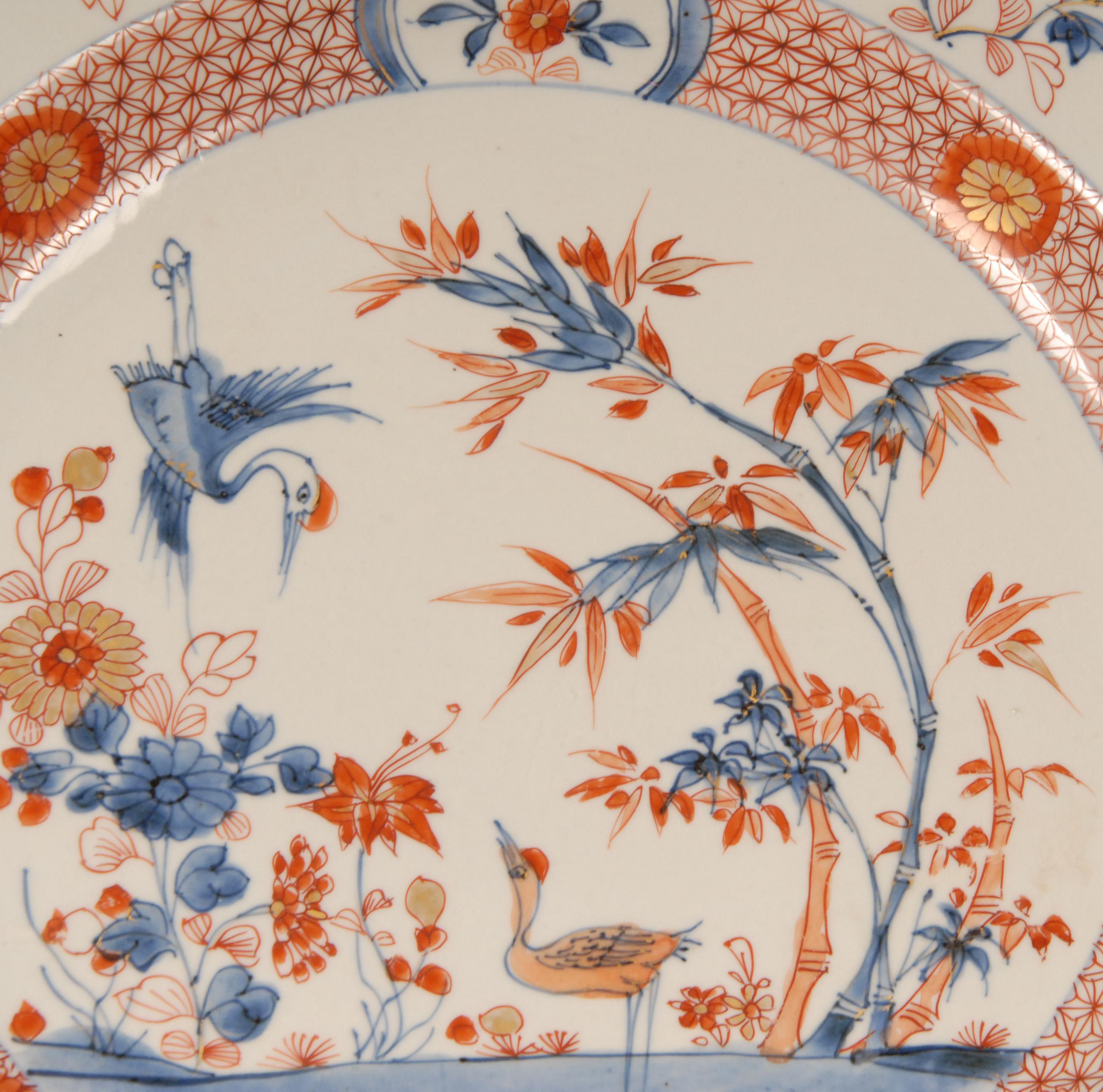 Chinesisches Porzellan Ladegerät 17. Jahrhundert Kangxi Periode Qing Imari Palette (Keramik) im Angebot