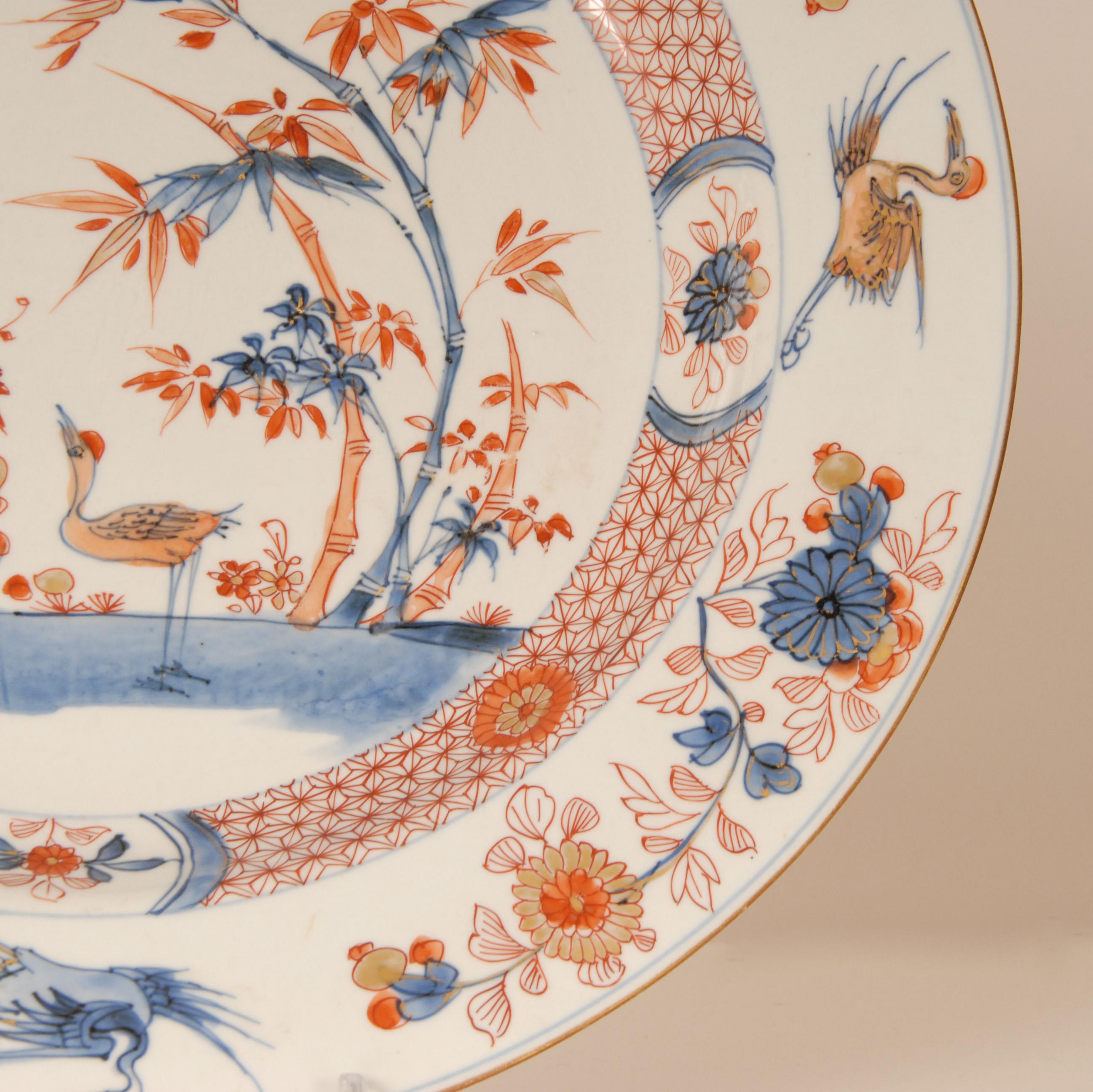 Chinesisches Porzellan Ladegerät 17. Jahrhundert Kangxi Periode Qing Imari Palette im Angebot 3