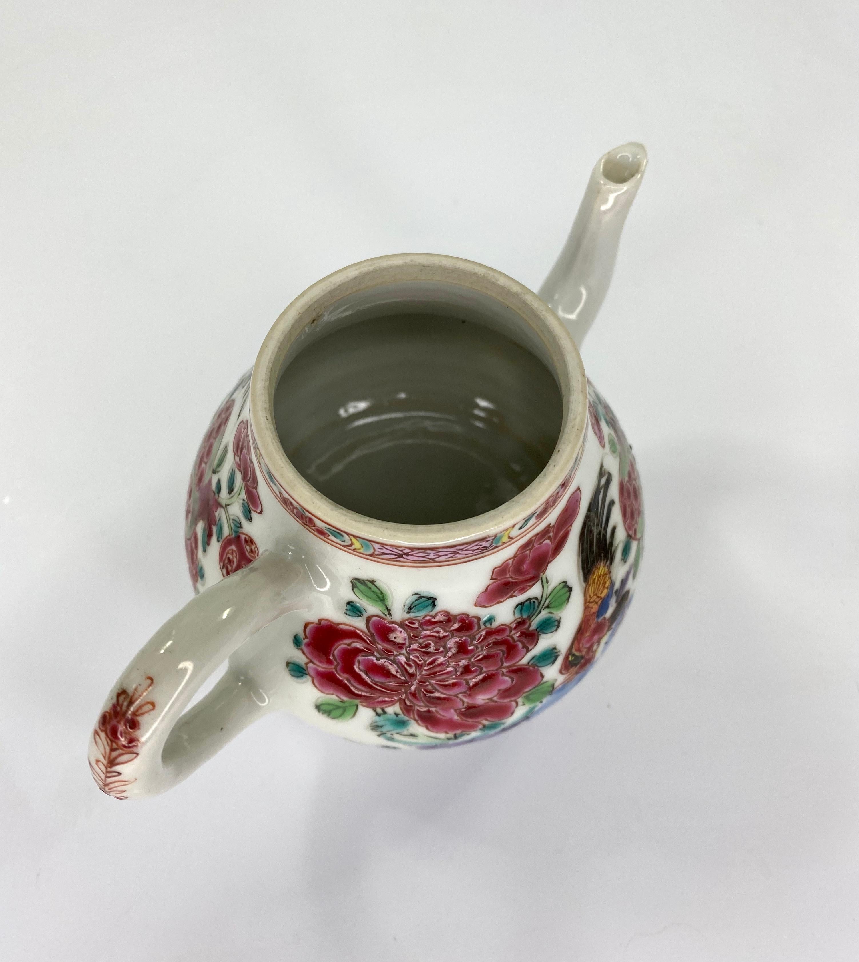Chinese porcelain Cockerel and Cat Teapot, circa 1740, Qianlong Period 3