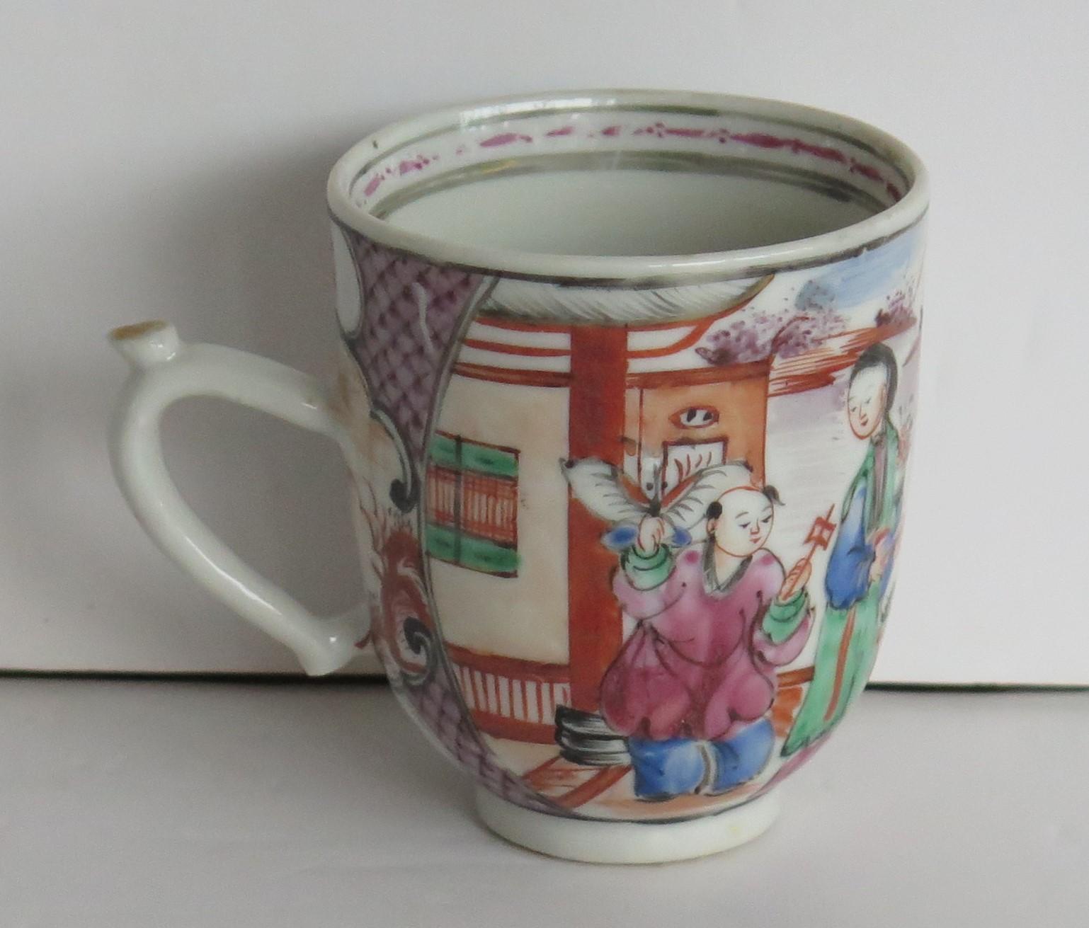 Chinese Porcelain Coffee Cup hand Painted Famille Rose, Qing Qianlong circa 1760 1
