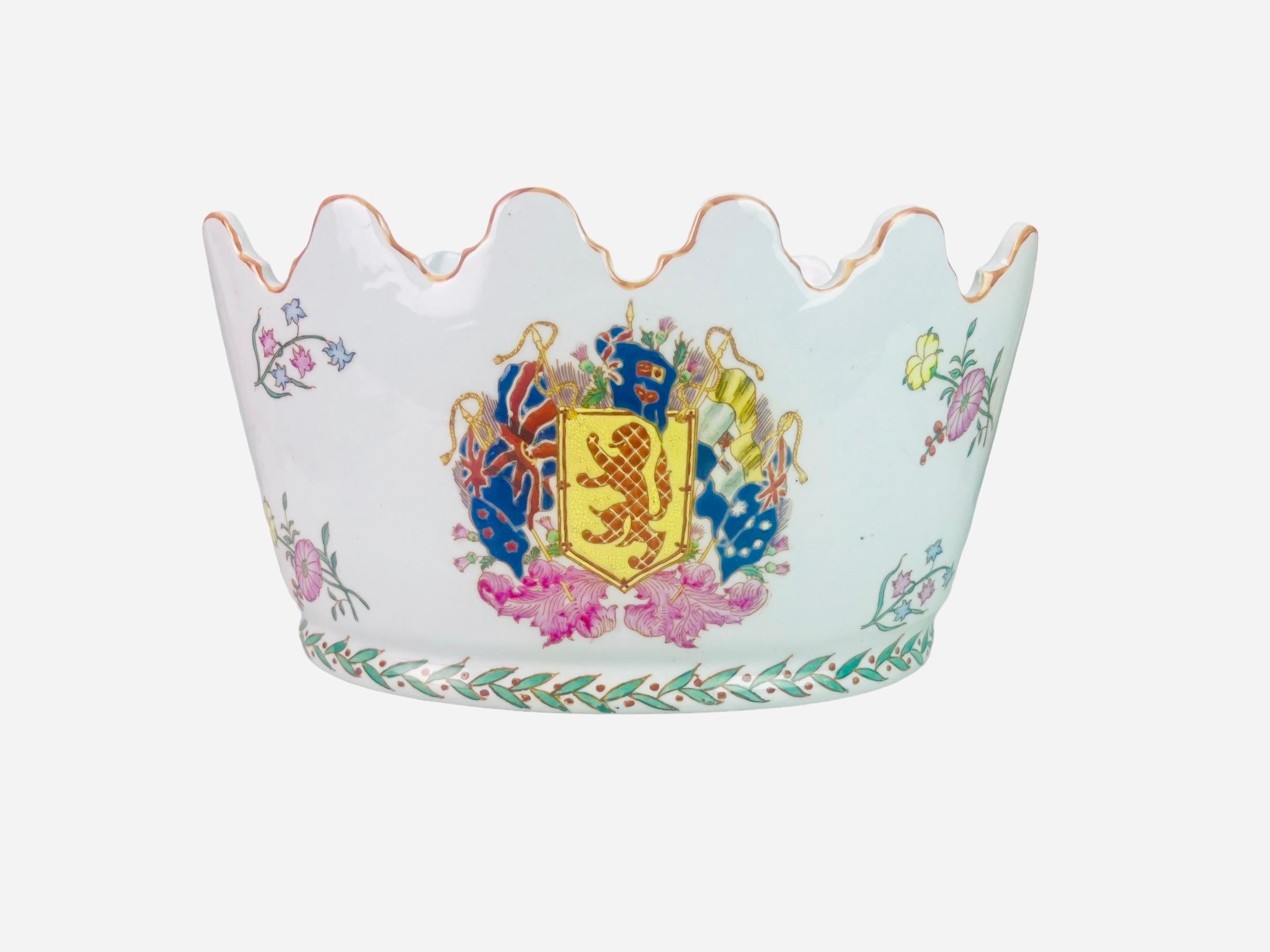 Chinesischer Porzellankühler / Pflanzgefäß / Krug - Rose Familie - 19. Jahrhundert - Qing China im Angebot 4