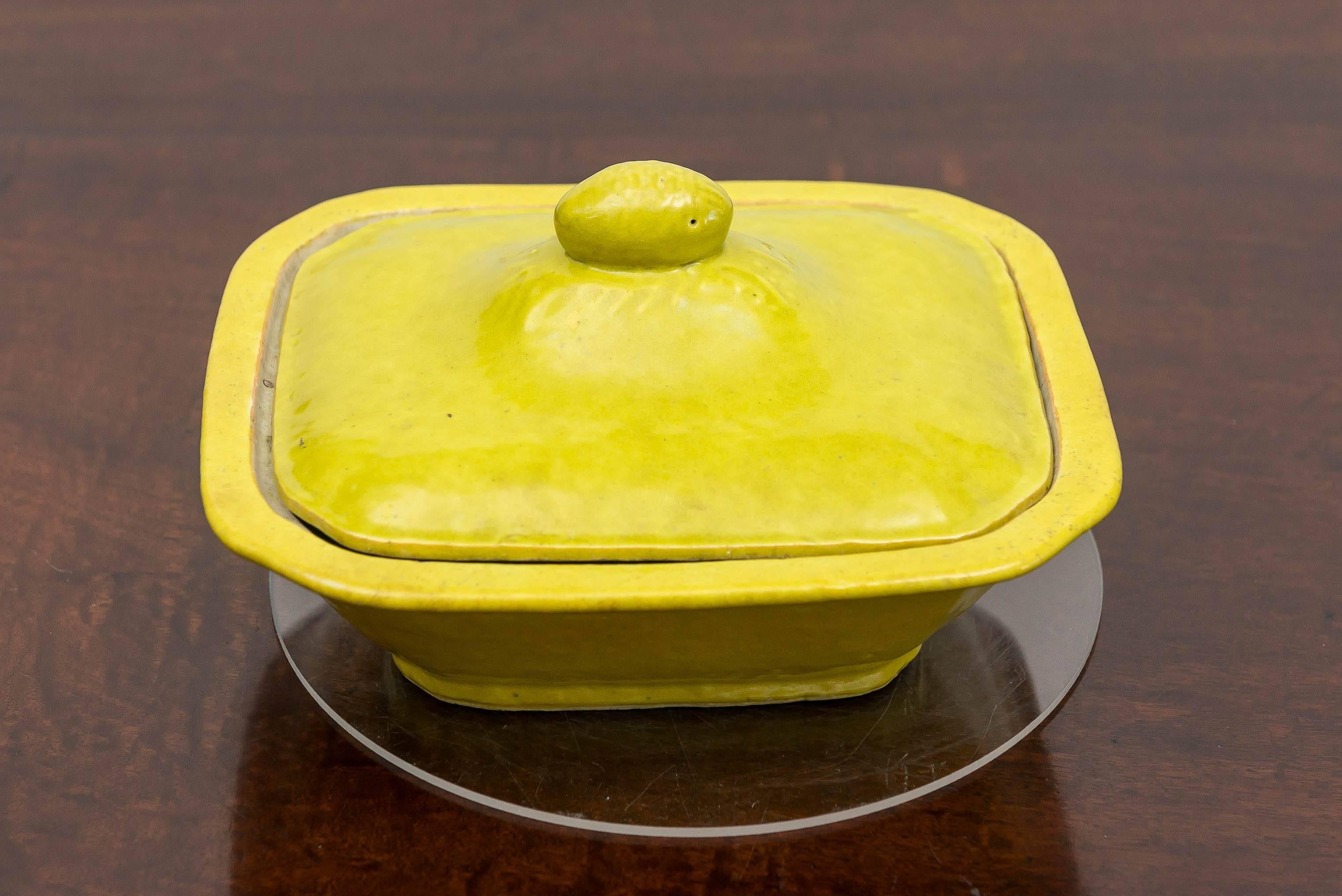 Glazed Chinese Porcelain Covered Dish in an Unusual Pistachio Green Glaze, circa 1920 For Sale