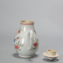 Chinese Porcelain Creamer for Tea Serving Chine de Commande, 18th Century