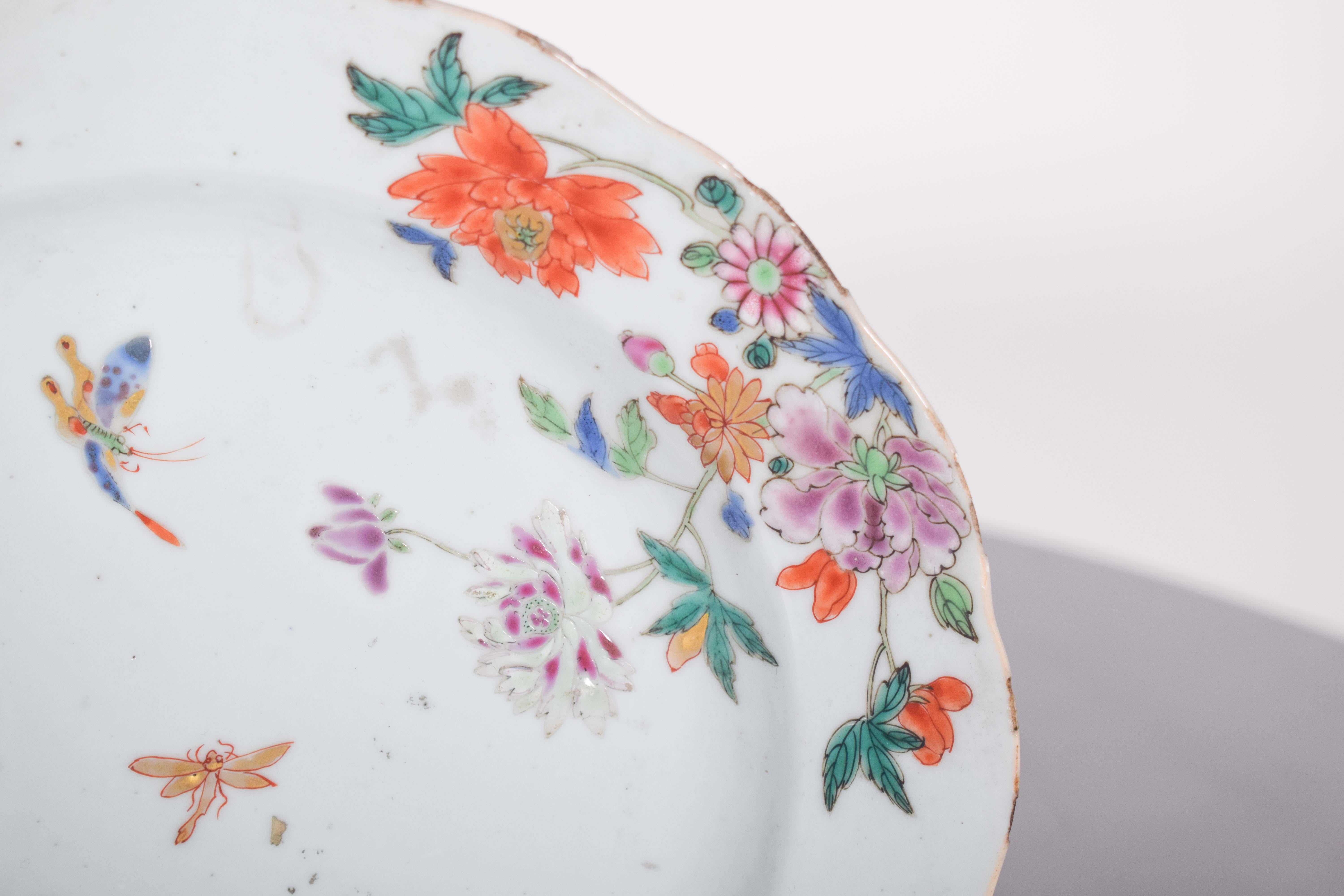 Baroque Chinese Porcelain Deep Plate for Export For Sale