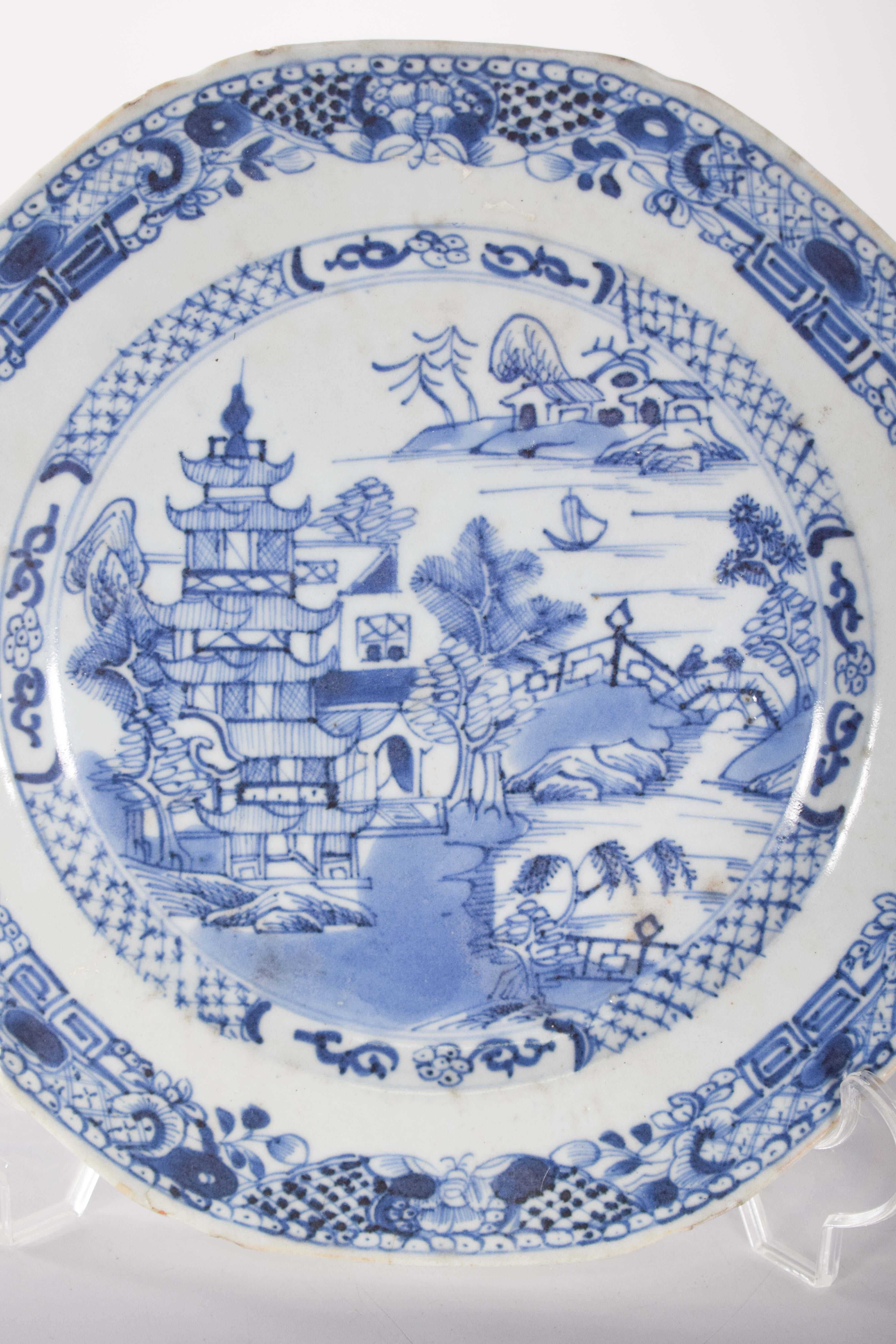 Chinesischer Porzellanteller, tief, für den Export, Qing Dynasty im Zustand „Relativ gut“ im Angebot in Lisboa, Lisboa