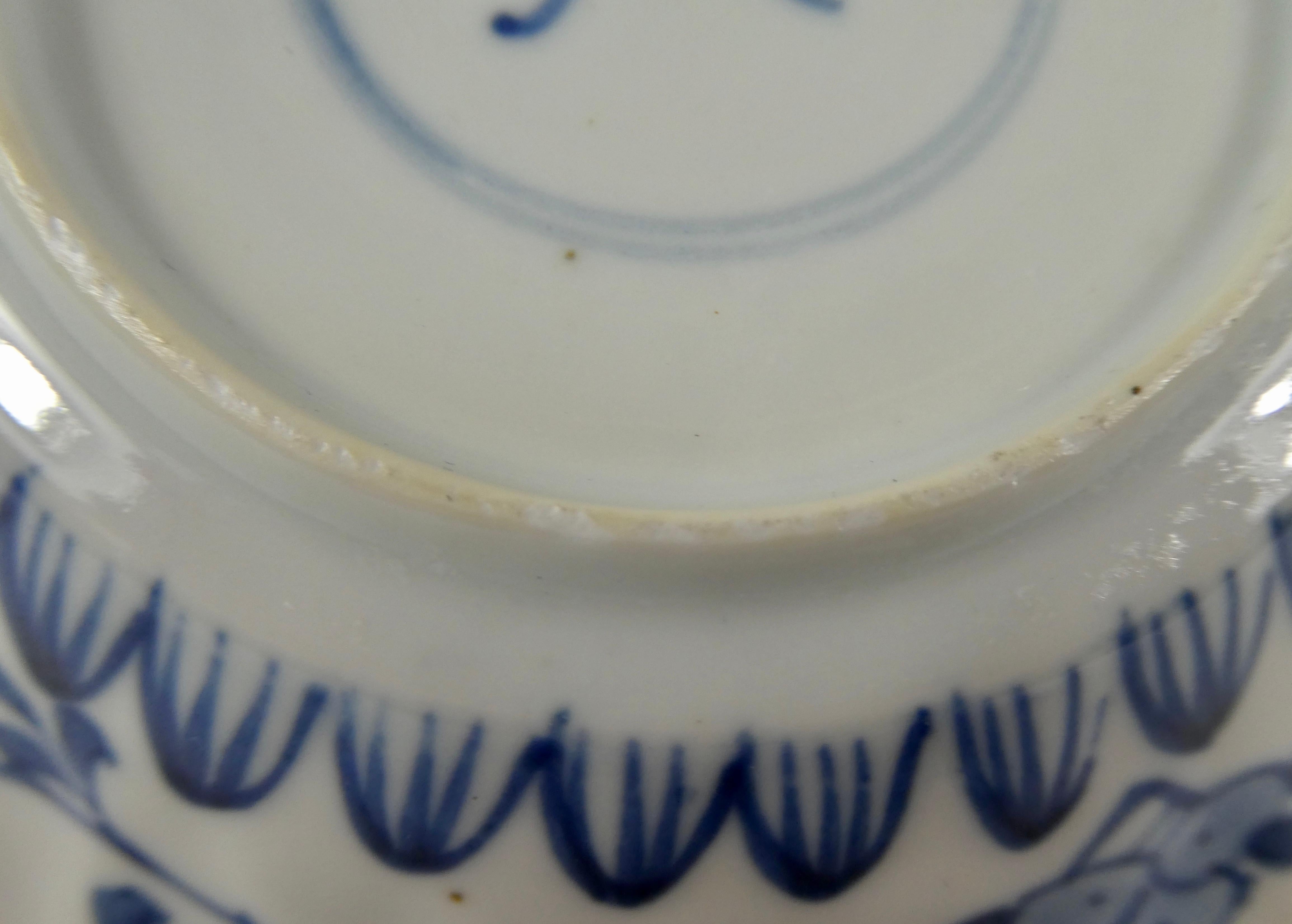 Chinese Porcelain Dish, Kangxi Period 1662-1722 1
