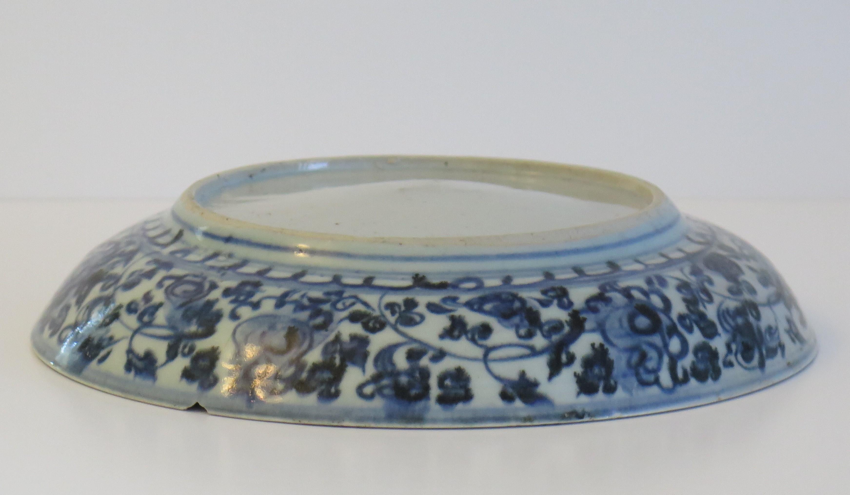 Chinese Porcelain Dish or Deep Plate Blue and White, Ming Wanli circa 1600 10
