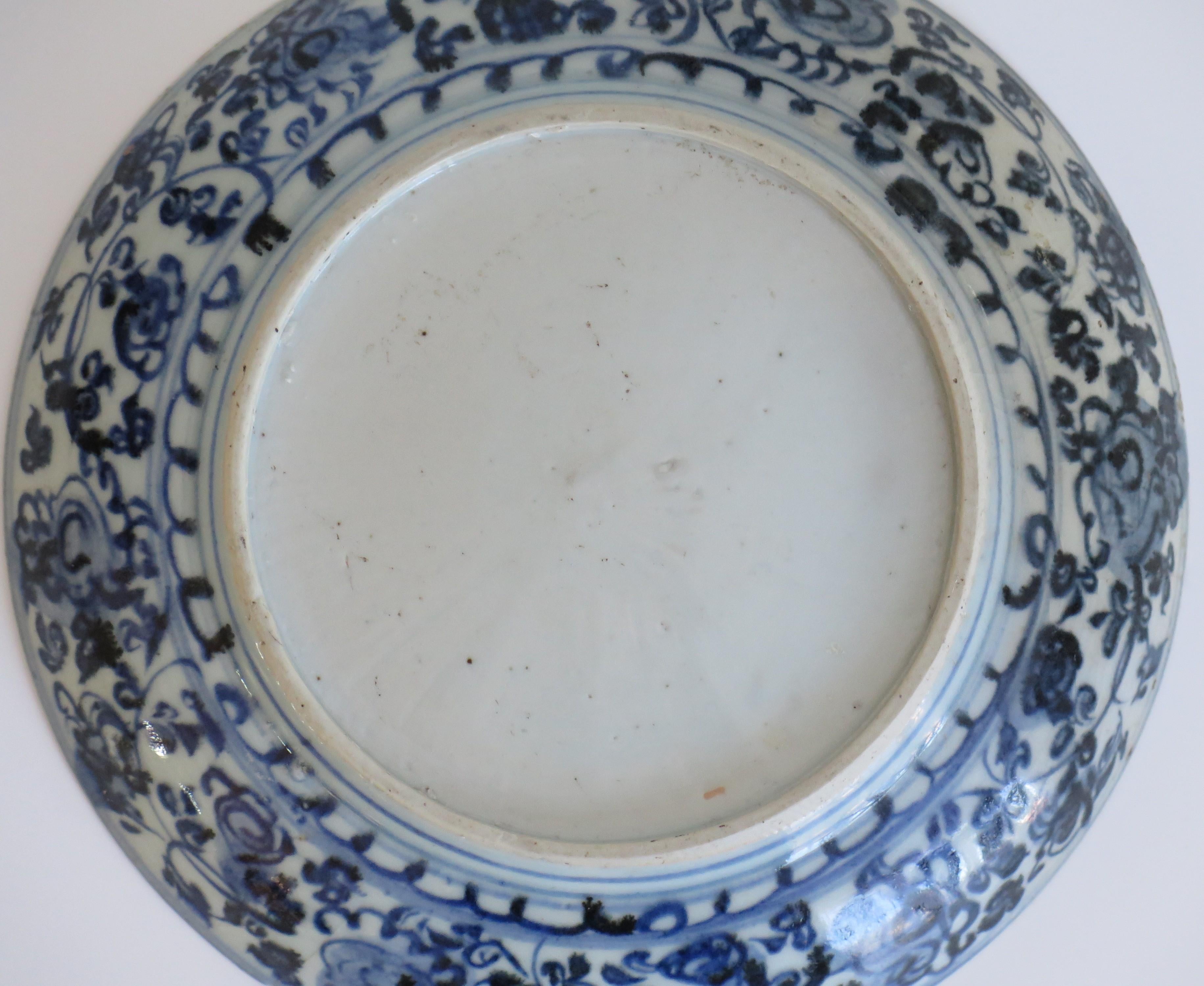 Chinese Porcelain Dish or Deep Plate Blue and White, Ming Wanli circa 1600 12