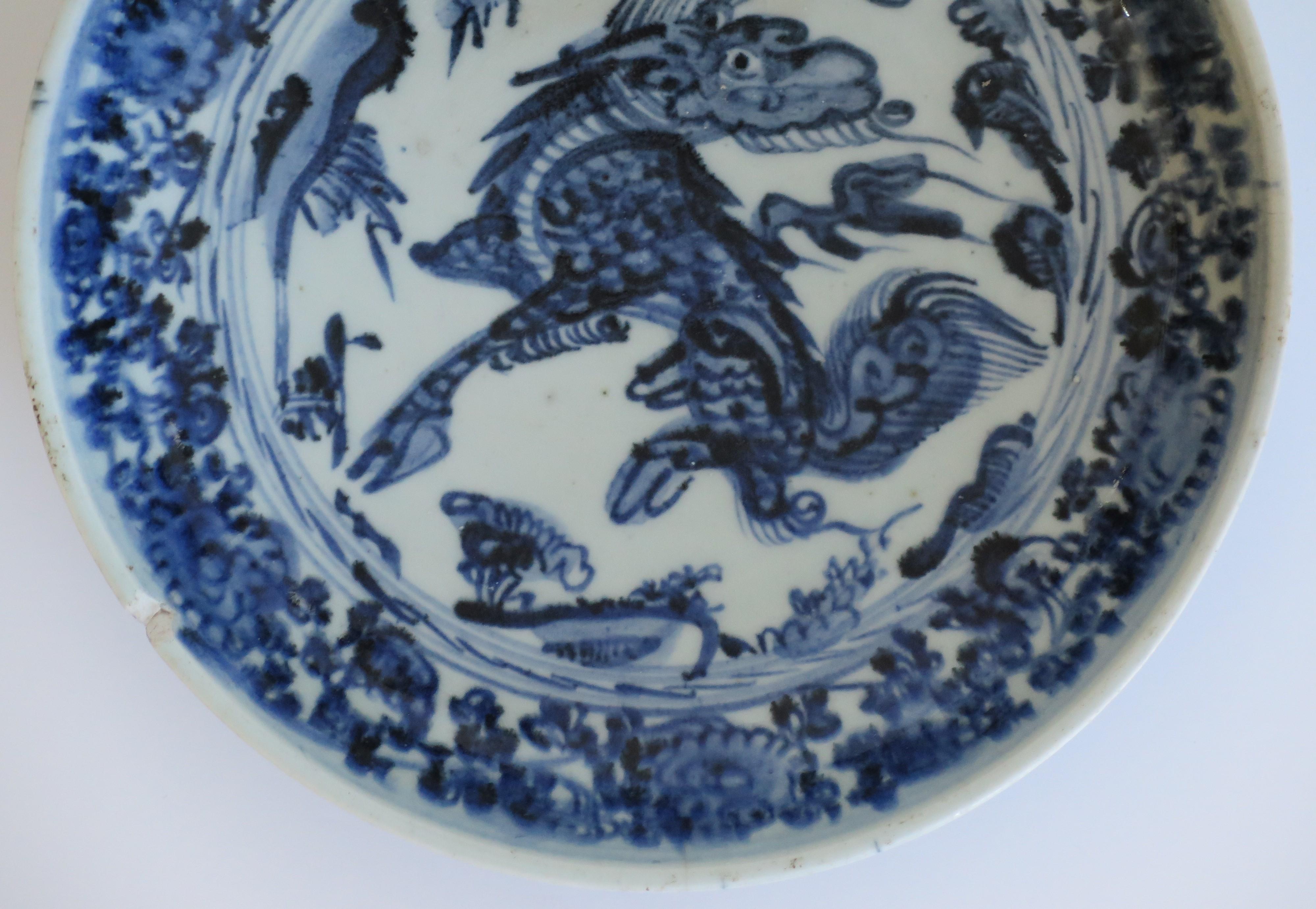 Chinese Porcelain Dish or Deep Plate Blue and White, Ming Wanli circa 1600 2