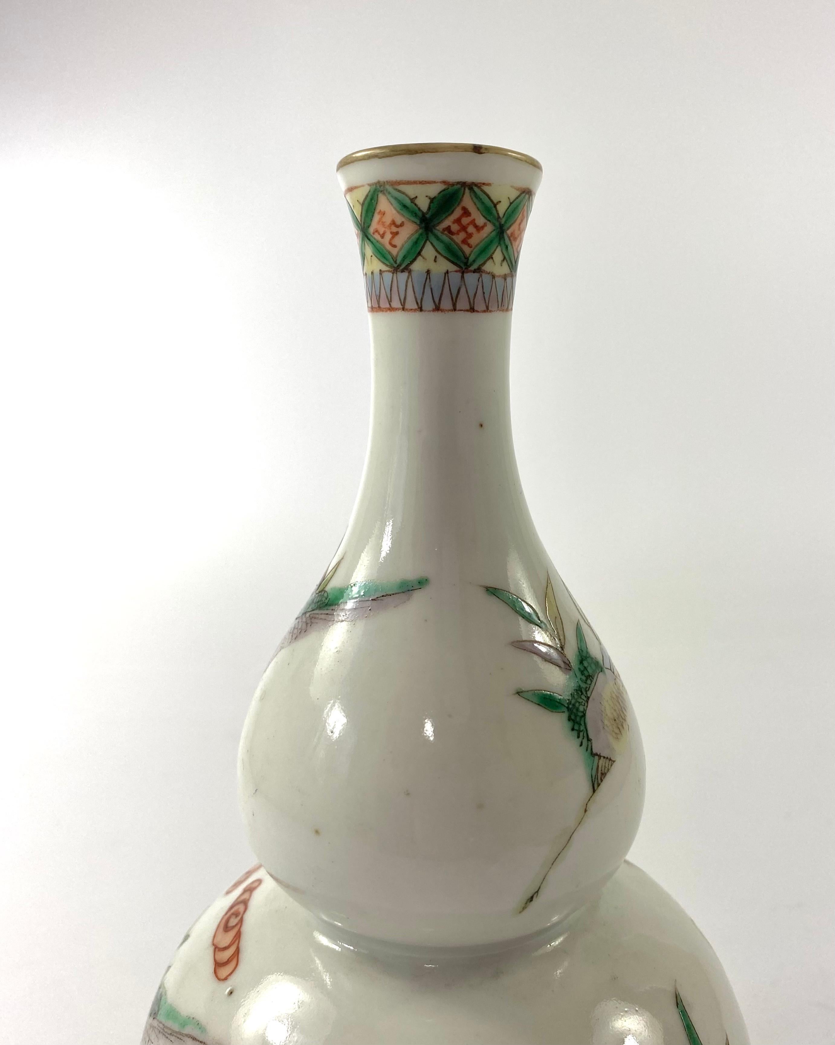 Chinese Porcelain Double Gourd Vase, Famille Verte, c. 1880, Qing Dynasty 3