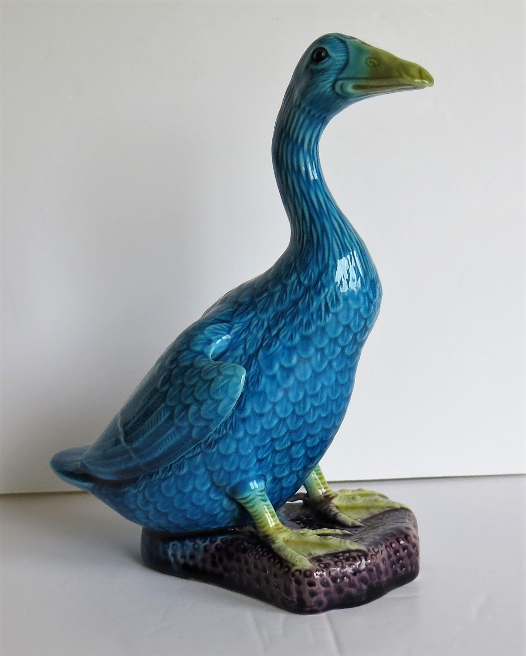 Chinese Export Porcelain Goose Bird Figurine in Polychrome Enamels, Ca 1930 In Good Condition In Lincoln, Lincolnshire