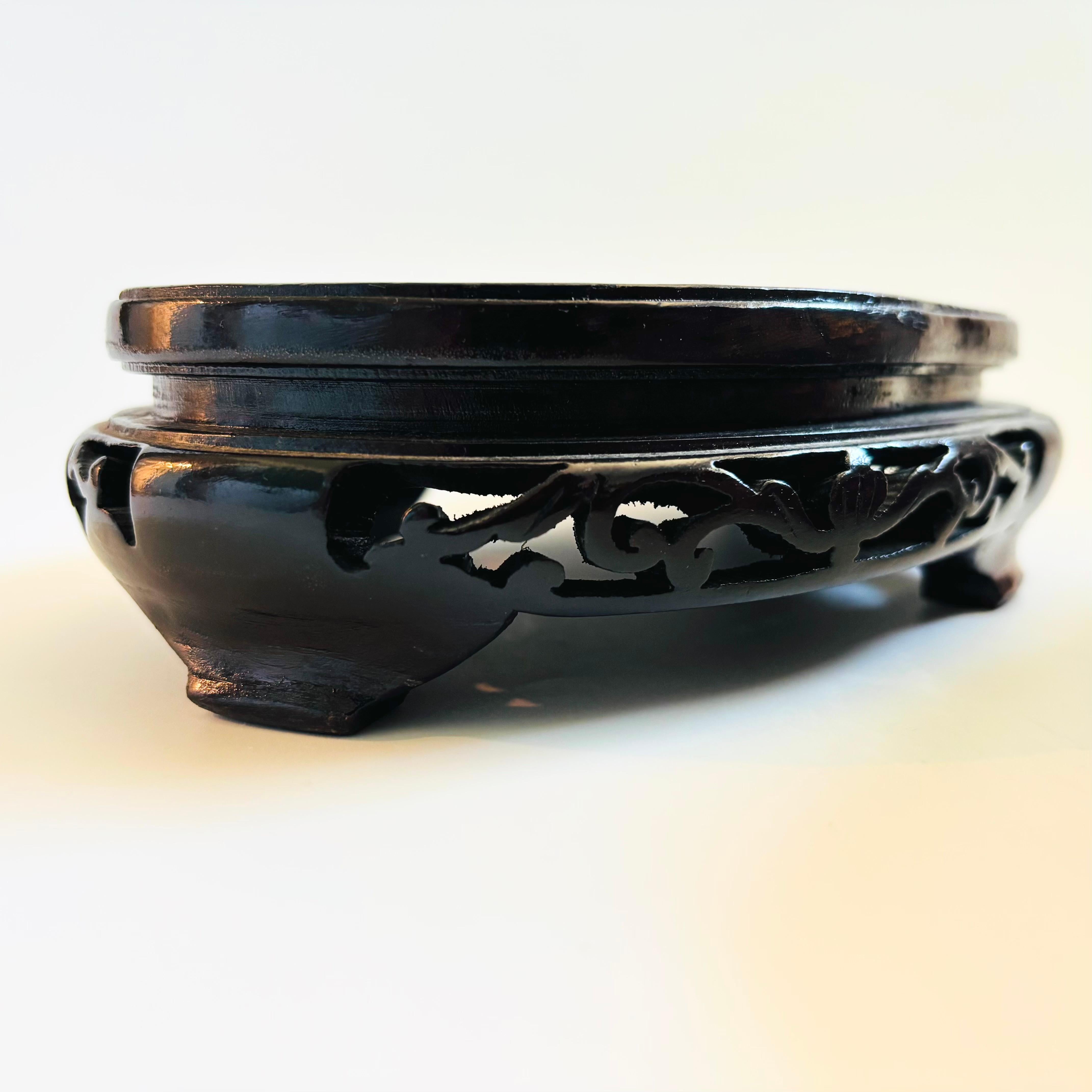 Chinese Porcelain Duck Tureen on Carved Wood Stand For Sale 3