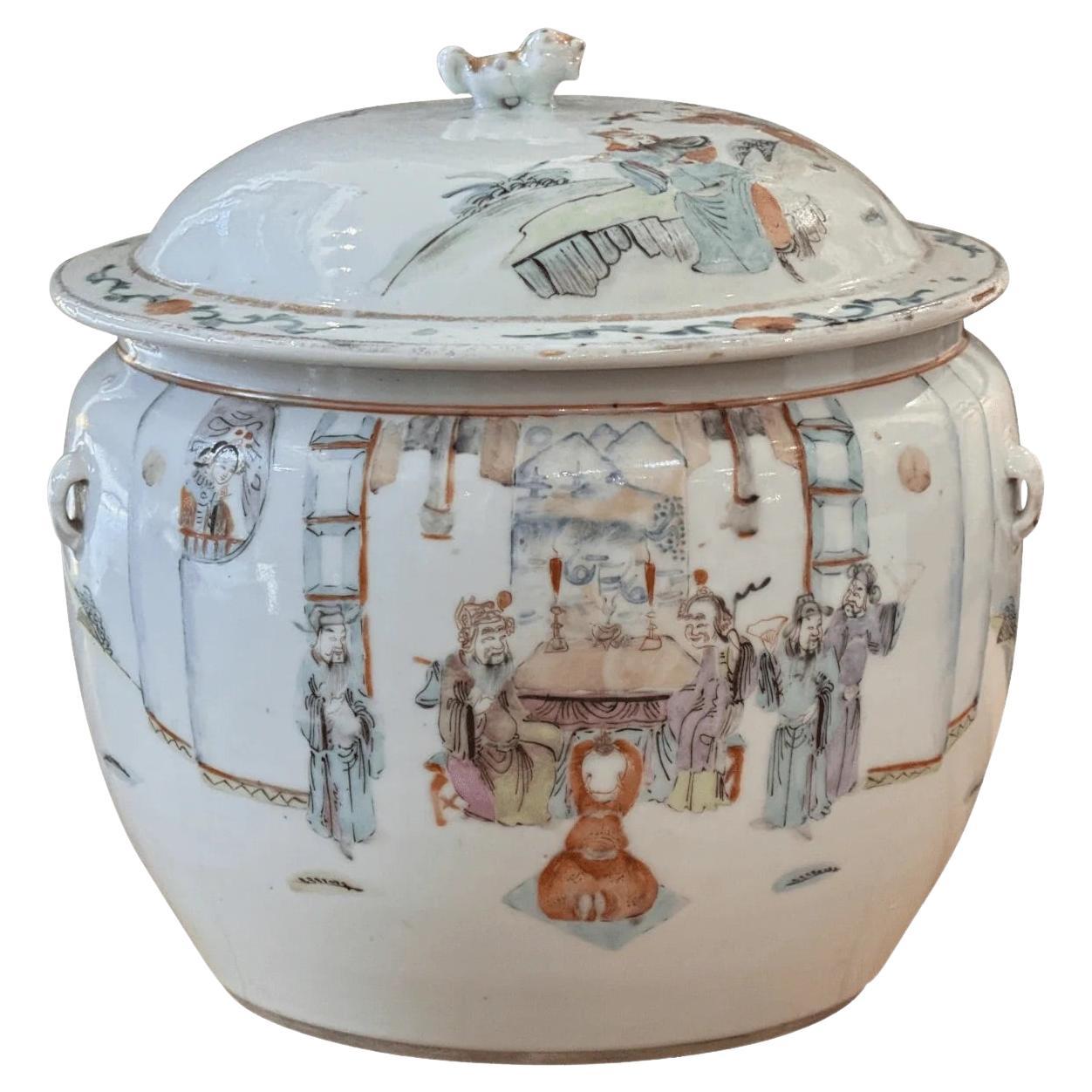 Jarre à couvercle en porcelaine chinoise de la famille rose, dynastie Qing, 18e-19e C.