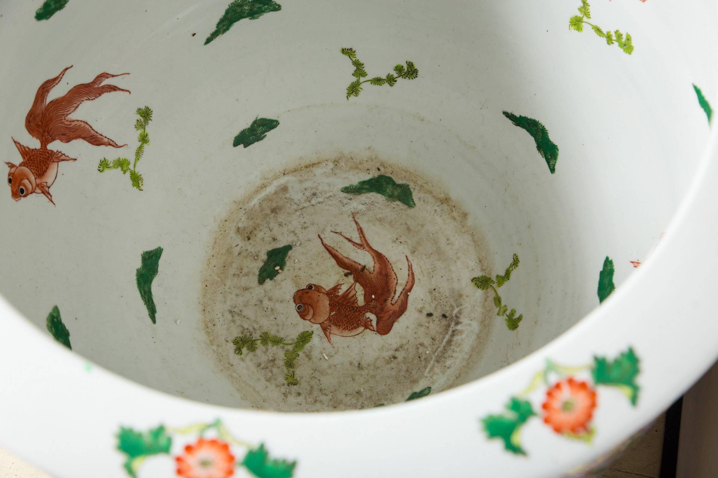 Chinese Porcelain Fish Bowl 4