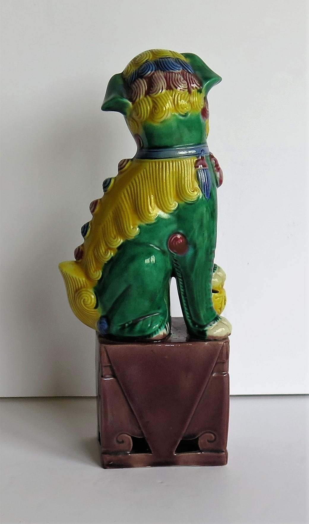 Chinese Porcelain Foo Dog, Hand Enamelled Polychrome, circa 1900 1