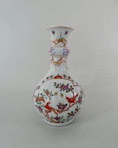 Chinese Porcelain Garniture, Famille Rose Decoration, Qianlong Period