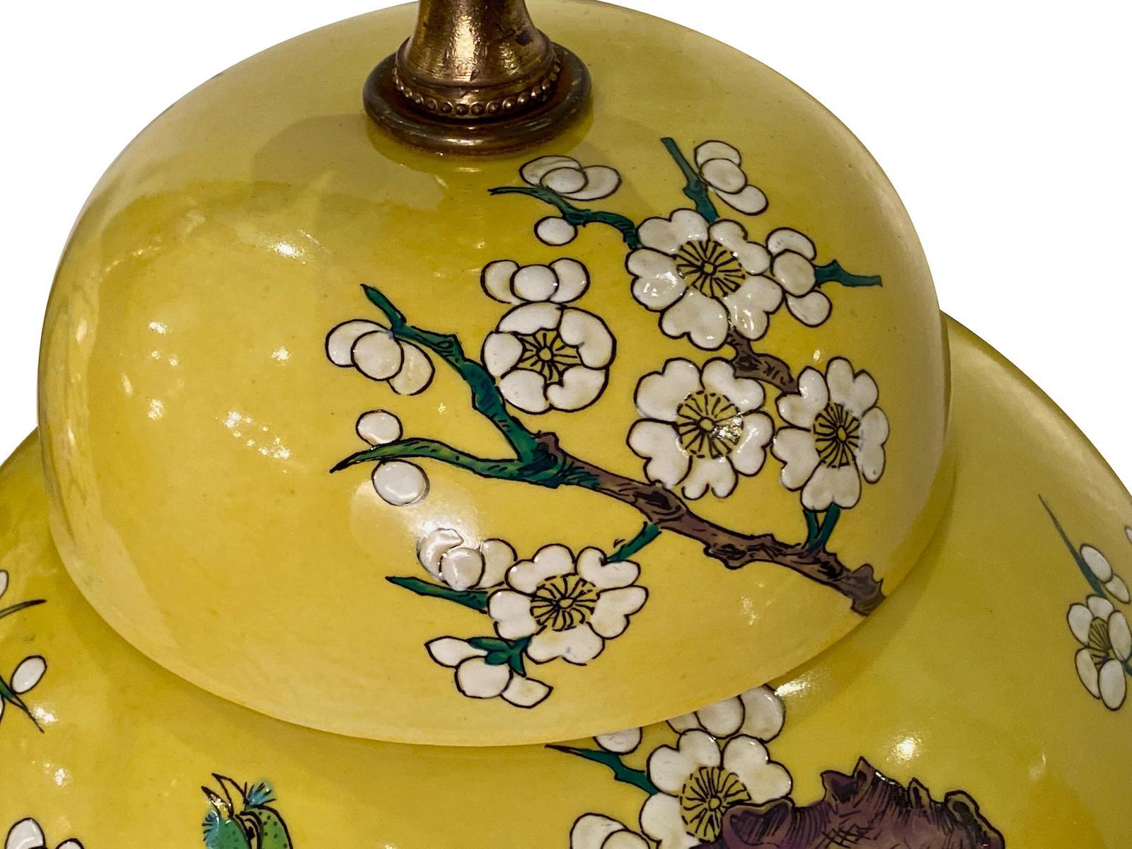 Peint à la main Lampes de table en porcelaine chinoise en forme de pot à gingembre en vente