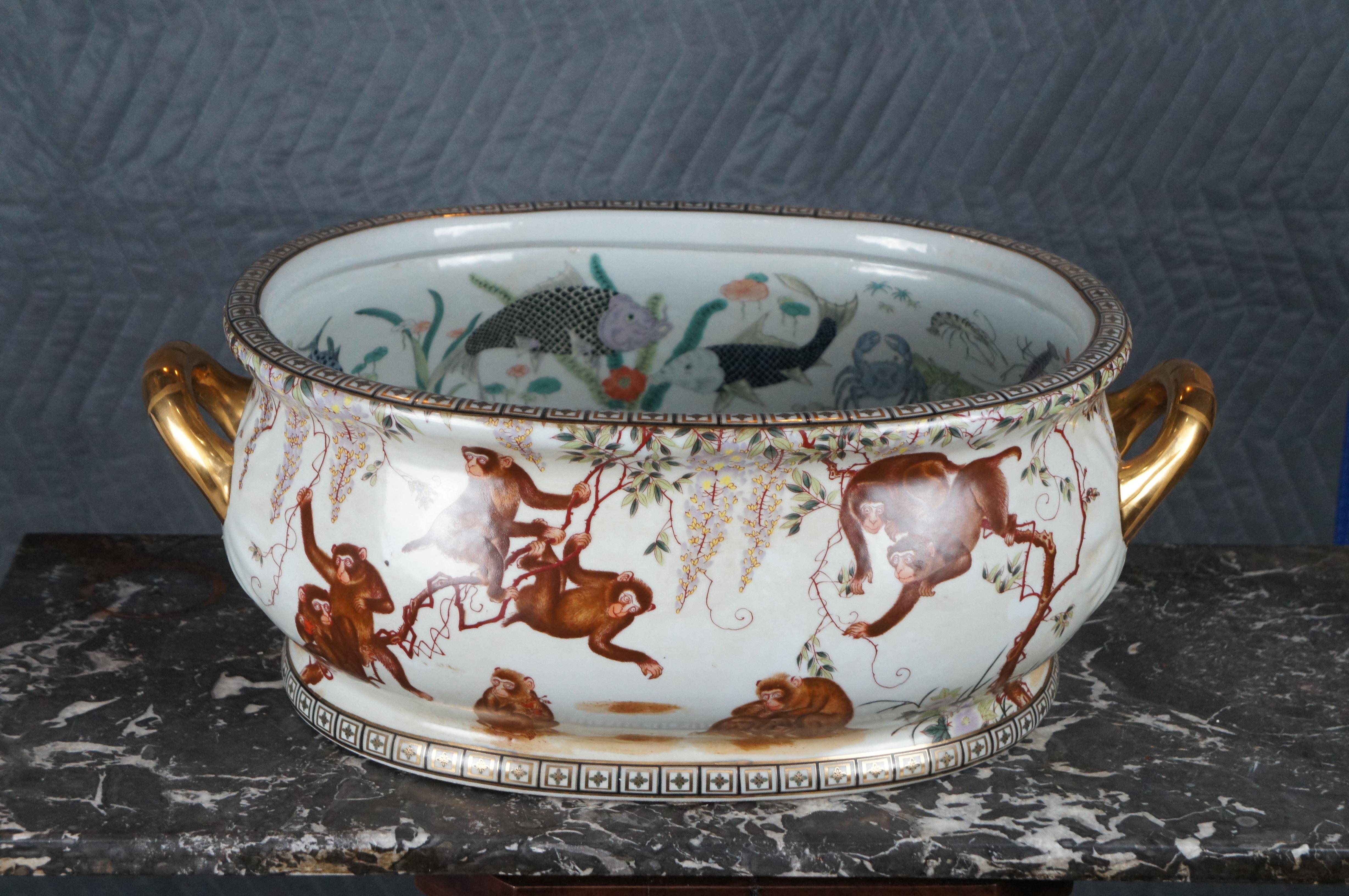 20th Century Chinese Porcelain Hand Painted Monkey Fish Footbath Planter Jardinière Cache Pot For Sale