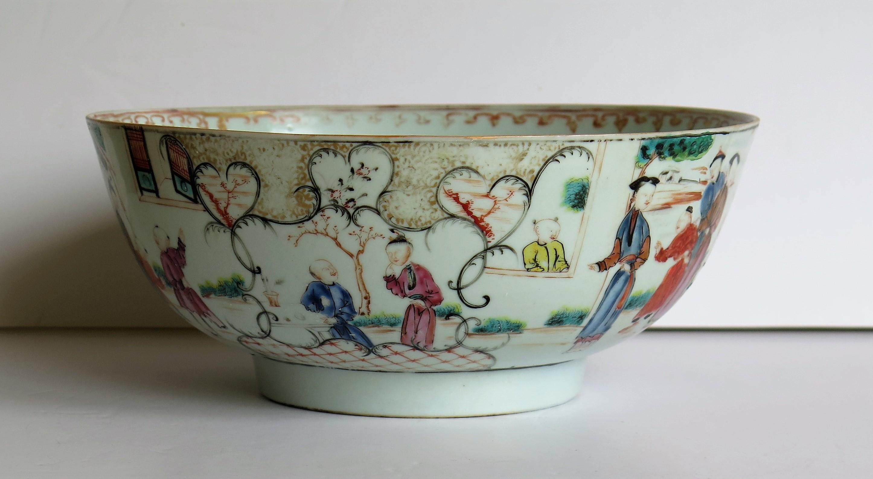 Hand-Painted Chinese Export Porcelain Large Bowl Finely Hand Painted, Qing Qianlong Ca 1770