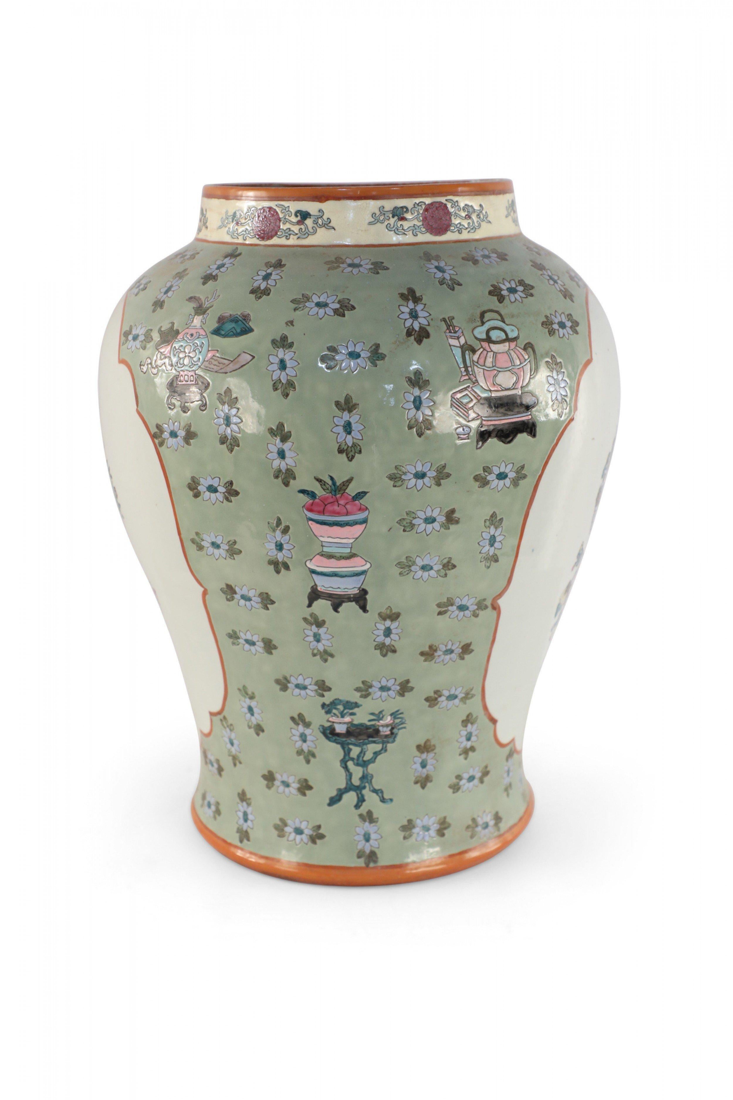 chinese urn