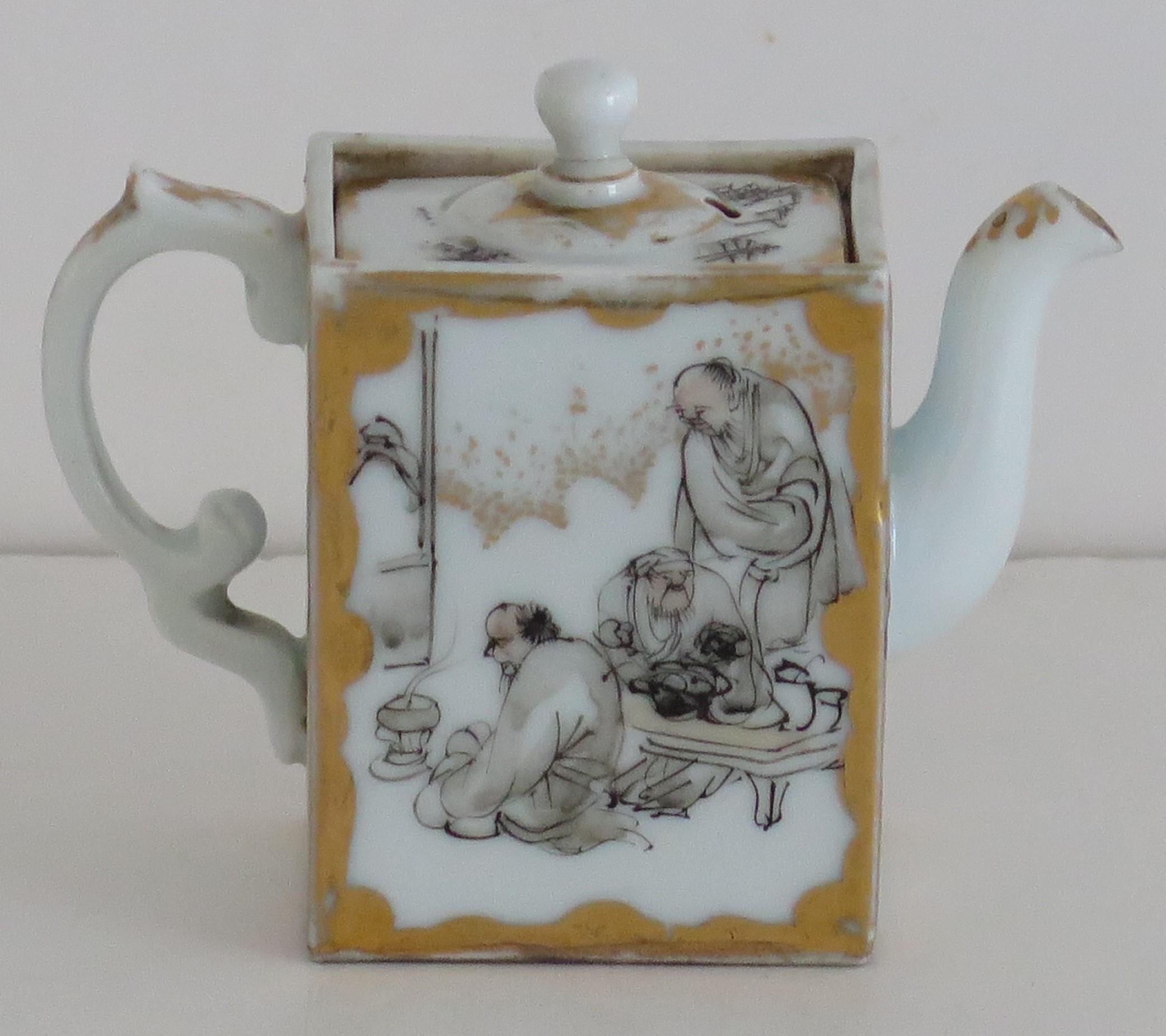 Chinese Porcelain Miniature Teapot Hand Painted En Grisaille, Qing circa 1825 1