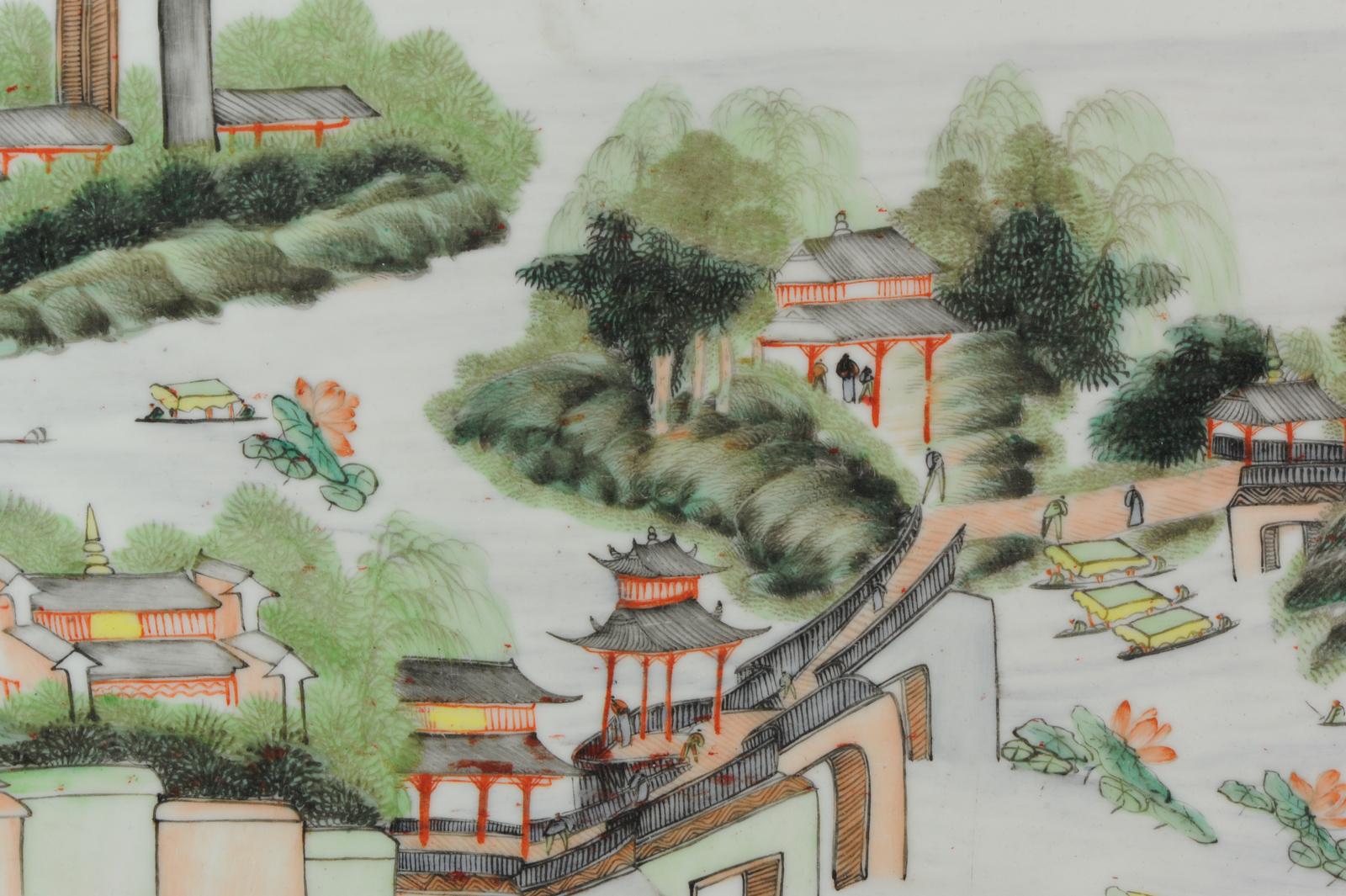 20th Century Chinese Porcelain Plaque Painting Jingdezhen City Jiangxi Ca 1960 Famille Verte For Sale
