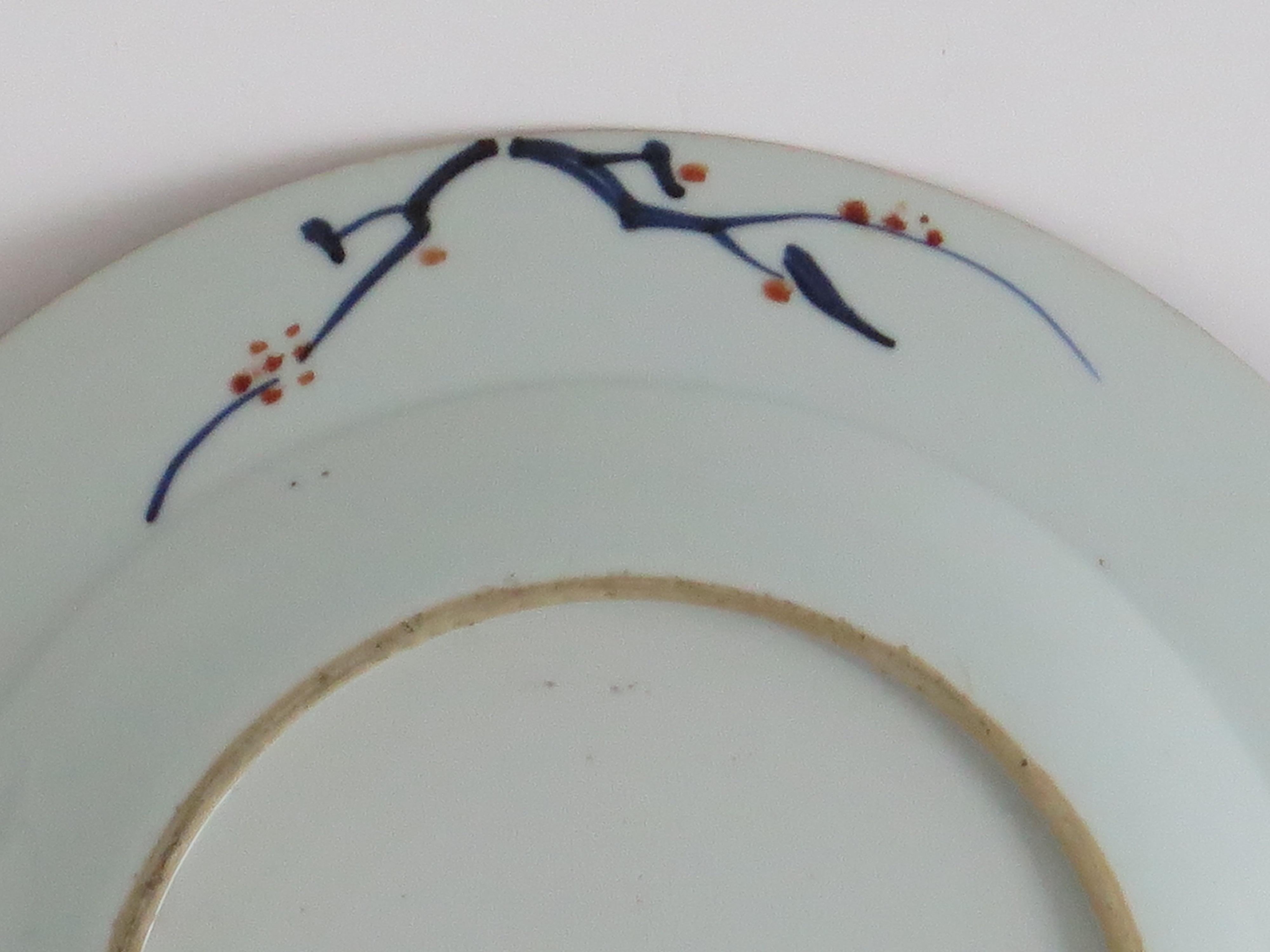 Chinese Porcelain Plate 'B' Finely Hand Decorated, Qing Kangxi, circa 1700 For Sale 13