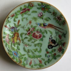 Chinese Porcelain Plate Celadon Famille Rose Hand Painted, circa 1820