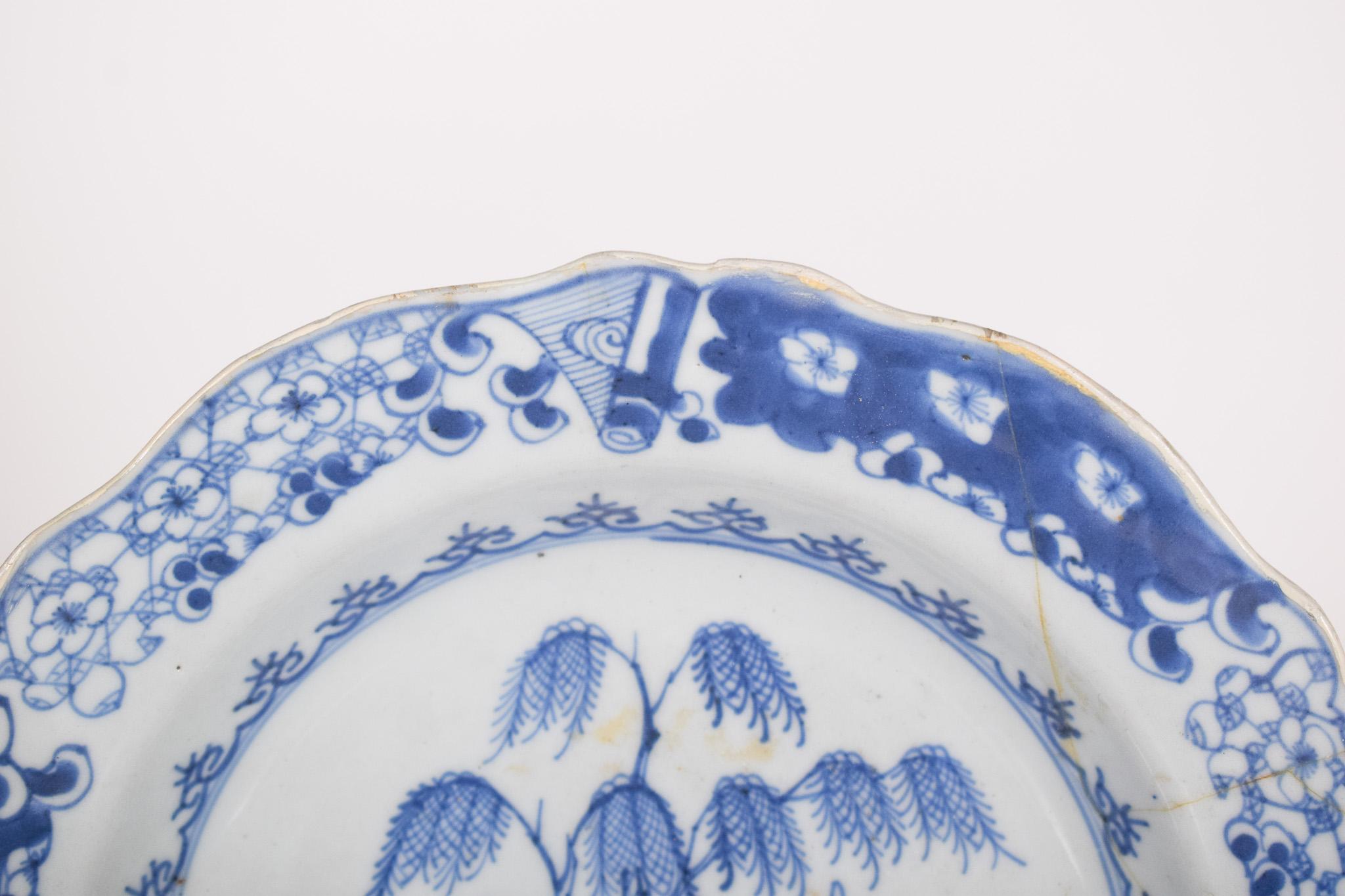 Baroque Chinese Porcelain Plate for Export, Decoration in Blue For Sale