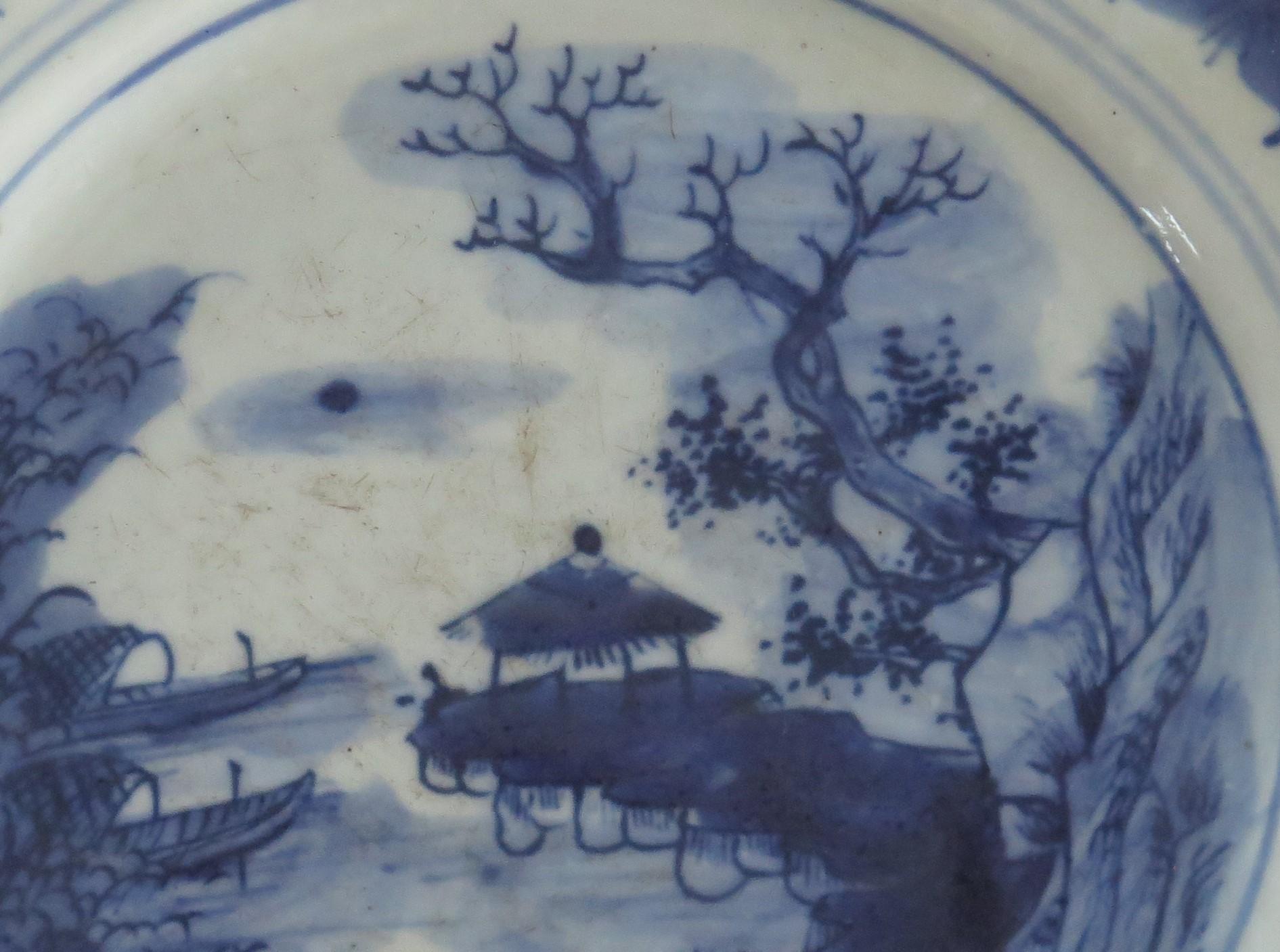 Hand-Crafted Chinese Porcelain Plate or Dish Hand Painted Blue & White, 18th Century Qing For Sale