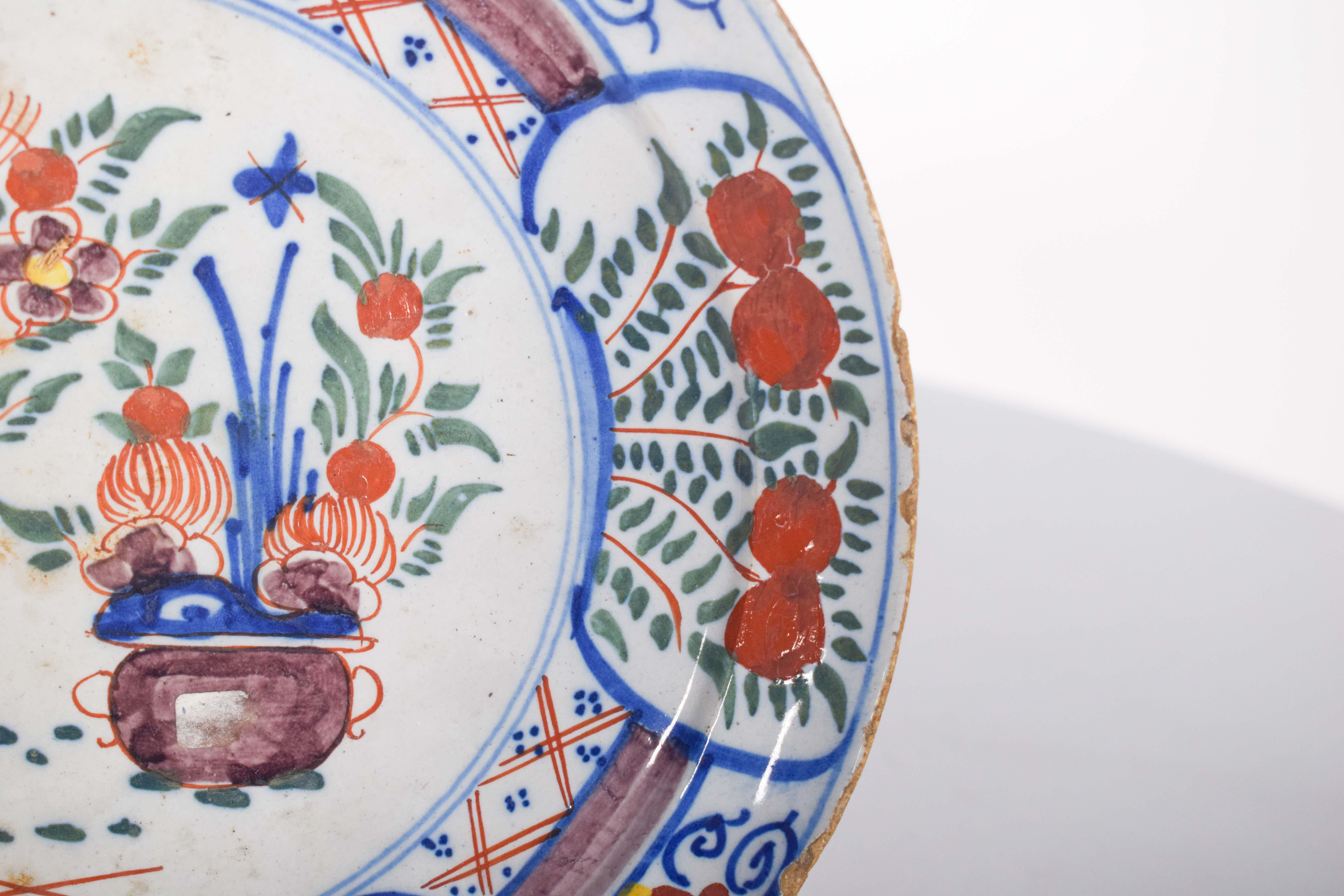 Plato de porcelana china, decoración policroma en azul en Bastante bueno estado para la venta en Lisboa, Lisboa