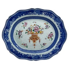 Antique Chinese porcelain platter, Famille rose, c. 1760. Qianlong Period.