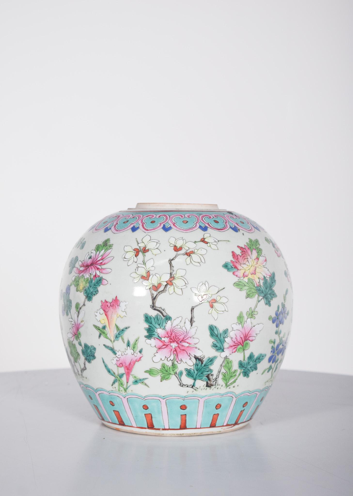Olla de Porcelana China con Tapa, Decoración Policroma Chino en venta