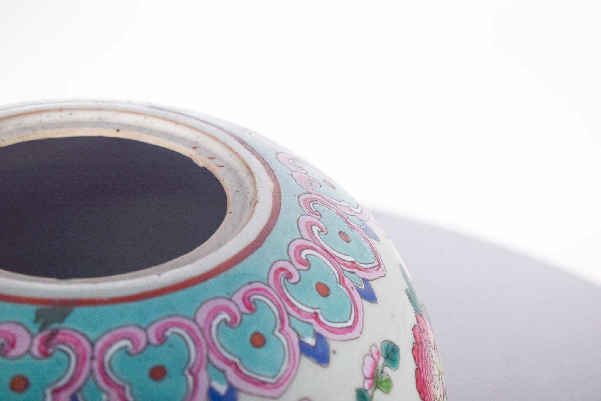 Olla de Porcelana China con Tapa, Decoración Policroma siglo XIX en venta