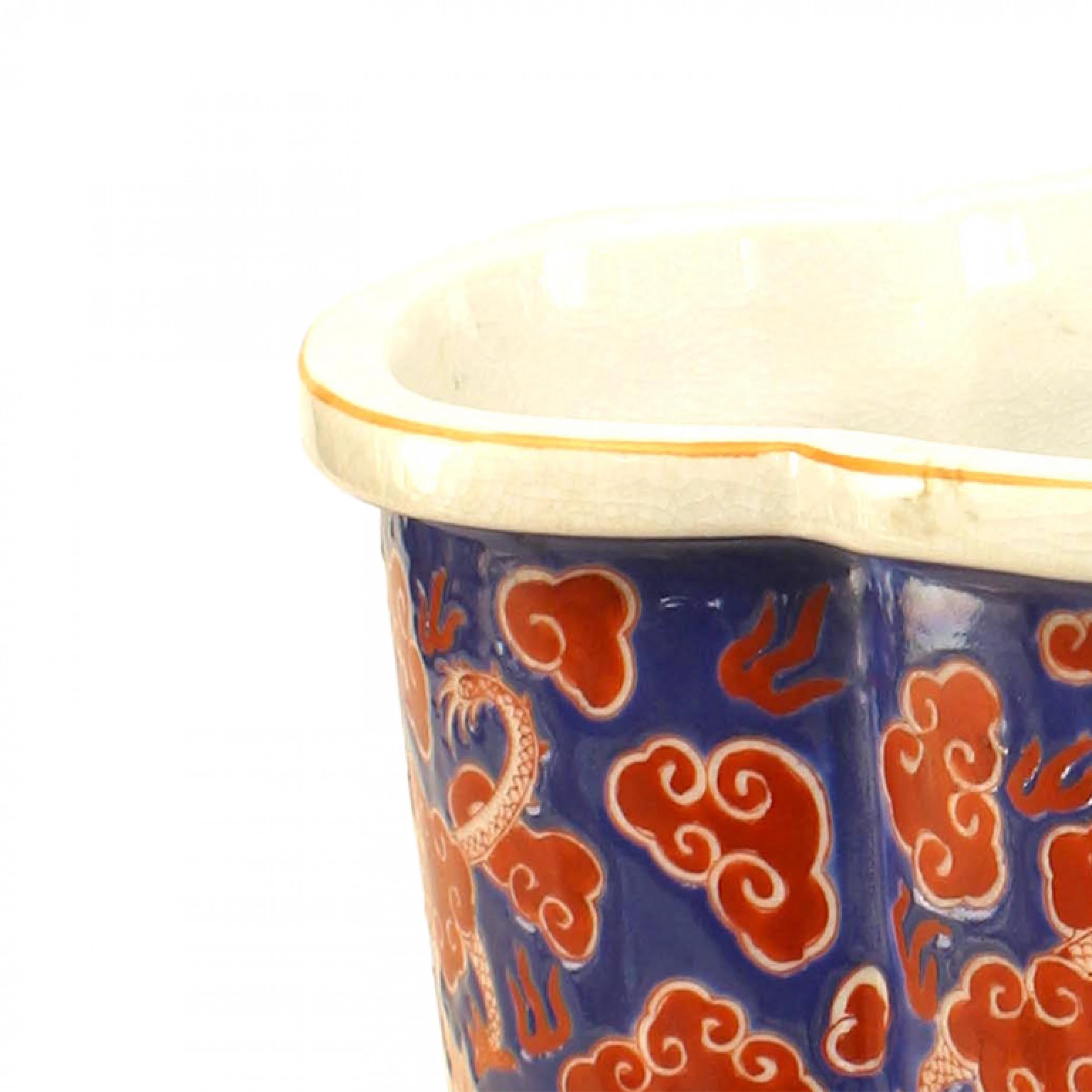 Chinois Pot lobé rouge et bleu en porcelaine chinoise en vente