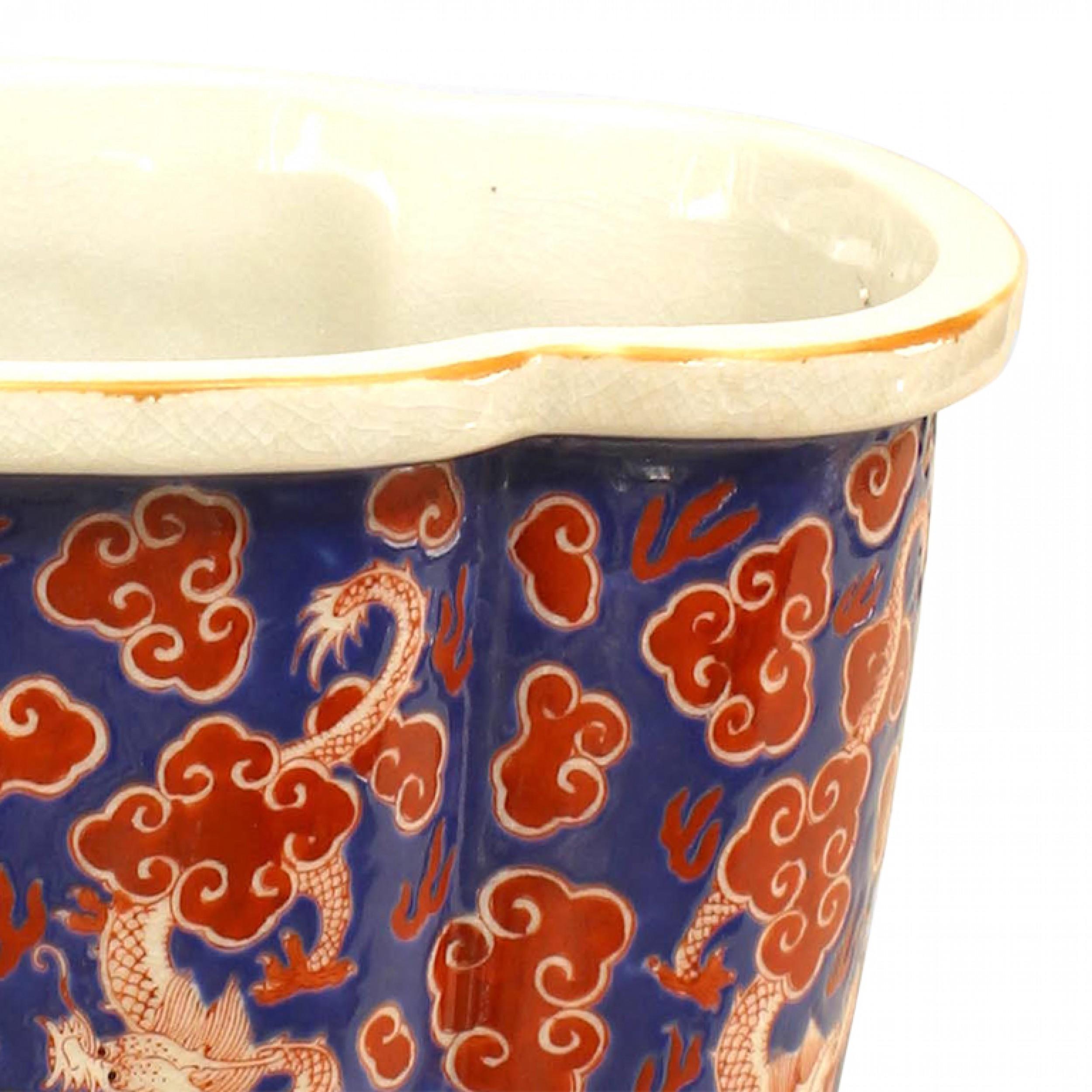 Fait main Pot lobé rouge et bleu en porcelaine chinoise en vente