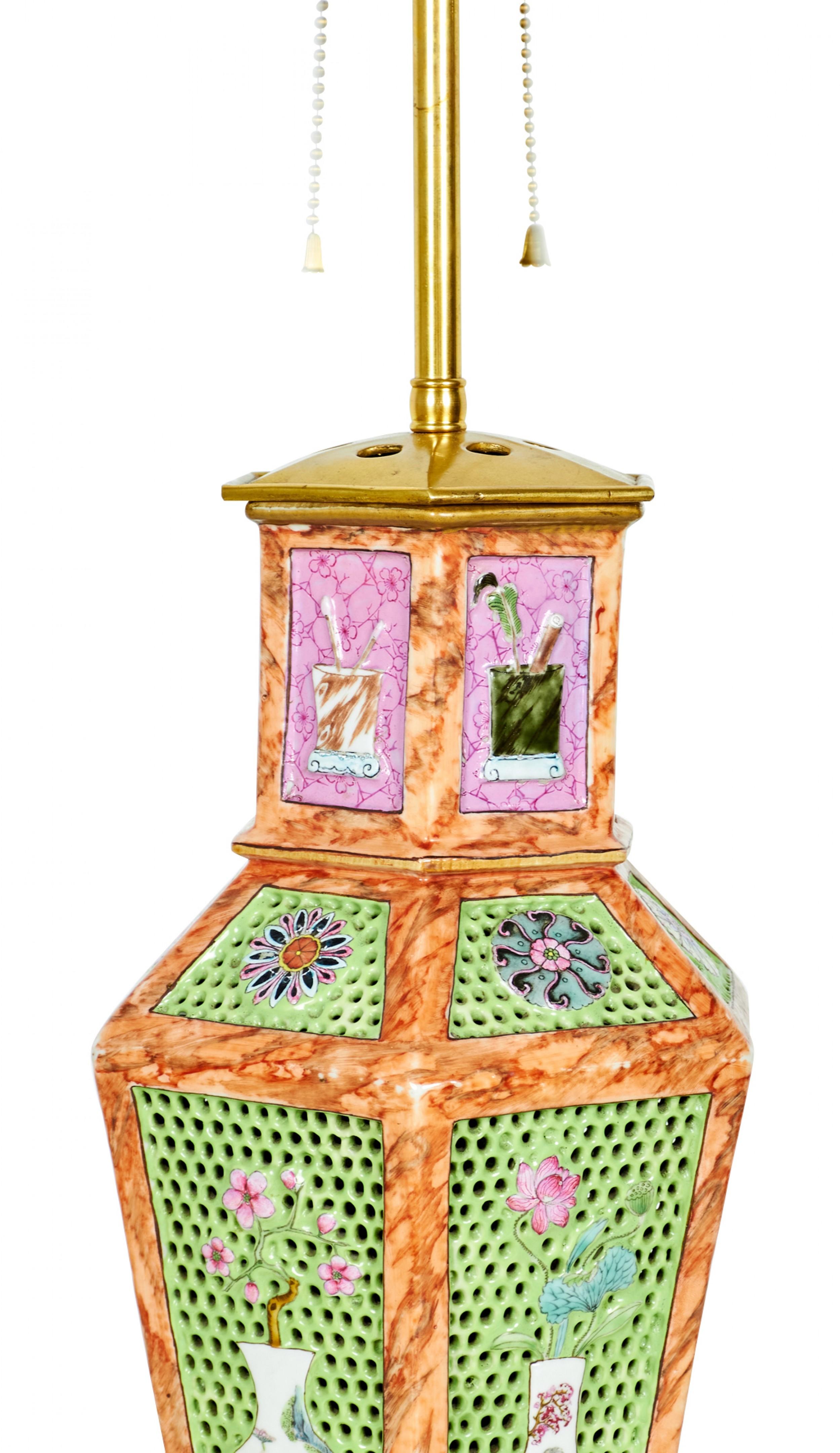 Brass Chinese Porcelain Reticulated Octagonal Pink and Green Table Lamp For Sale