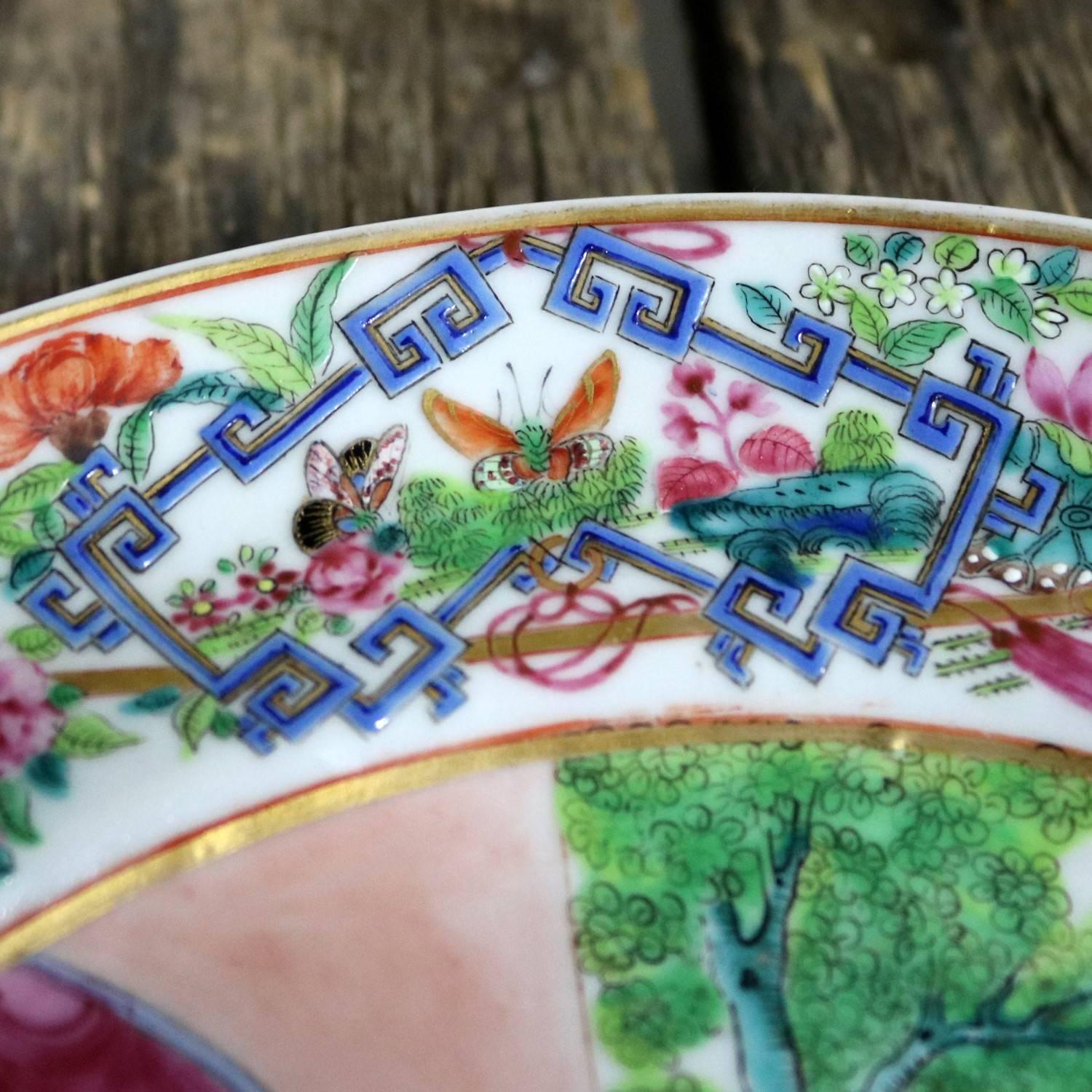 Chinese Porcelain Rose Medallion Plate Qing Dynasty 7