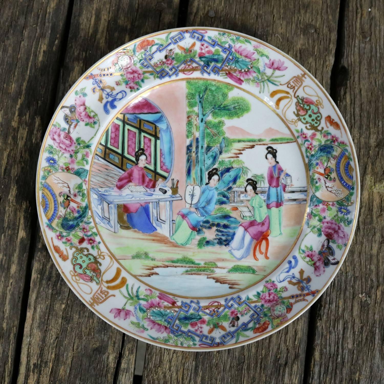 Wonderful Qing dynasty Chinese porcelain ten-inch rose medallion plate. It is in fabulous vintage condition with no chips, cracks, or chiggers, circa 1870.

This is an absolutely beautiful example of Qing dynasty Chinese porcelain. It has a