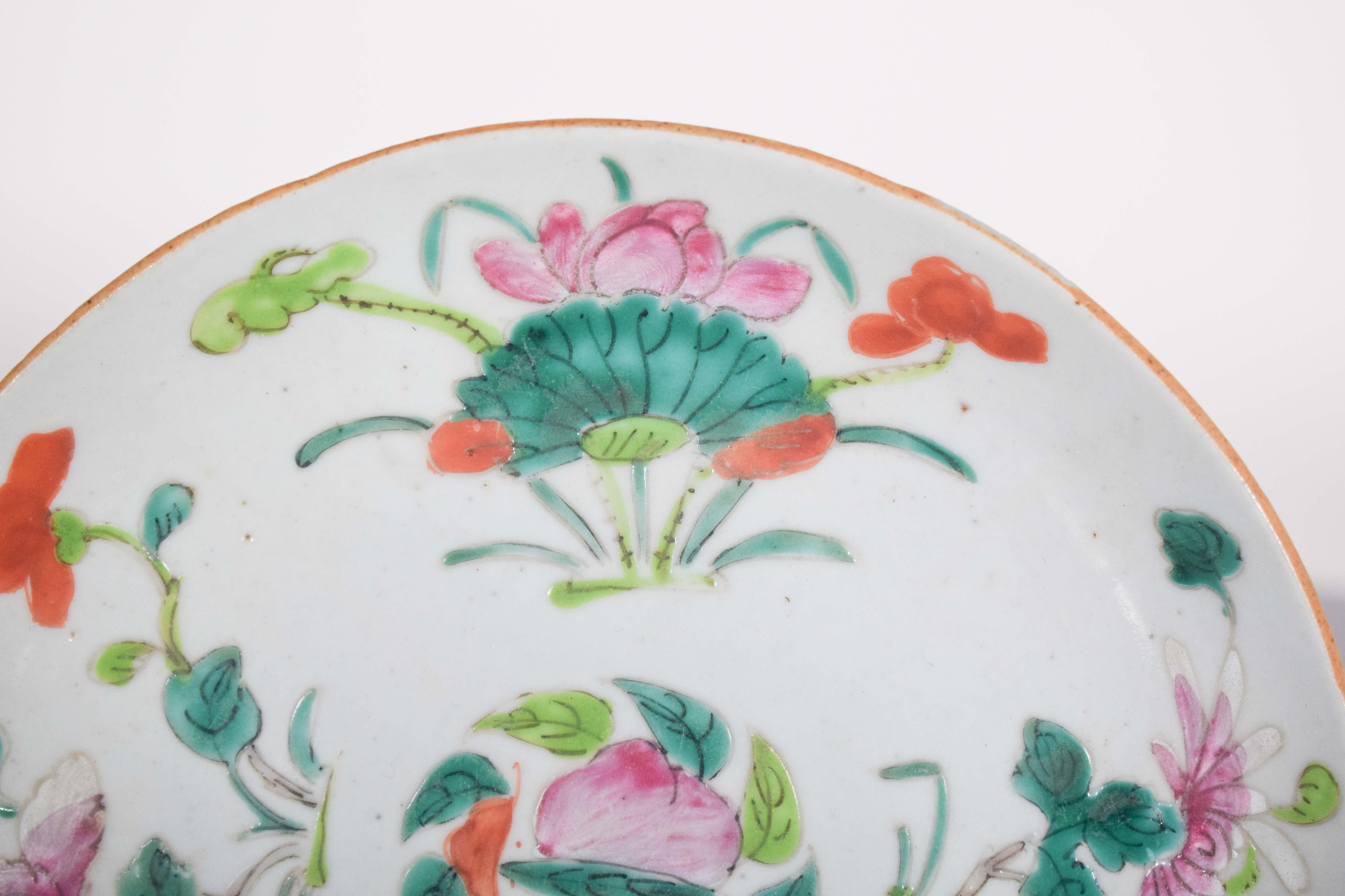 Baroque Chinese Porcelain Saucer for Export, Qing Dynasty