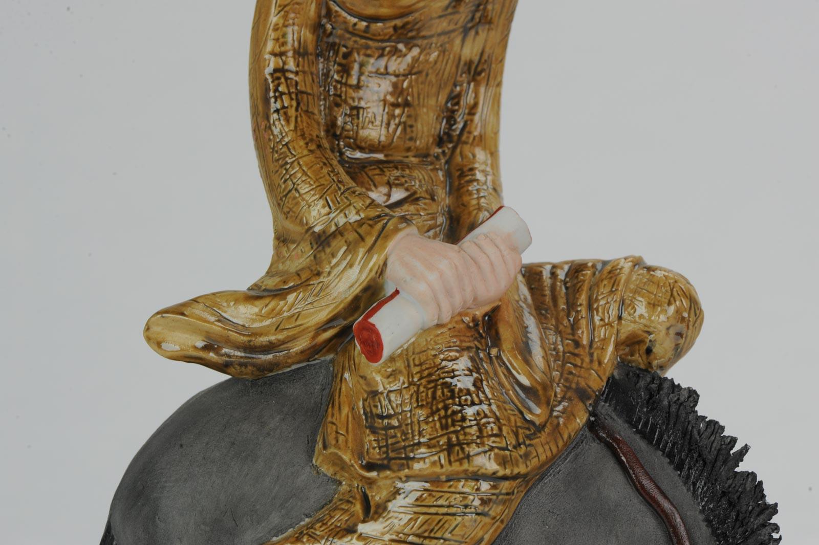Chinese porcelain sculpture Man on Horse, Dated 1998, Created by Xu Jian Jian For Sale 10